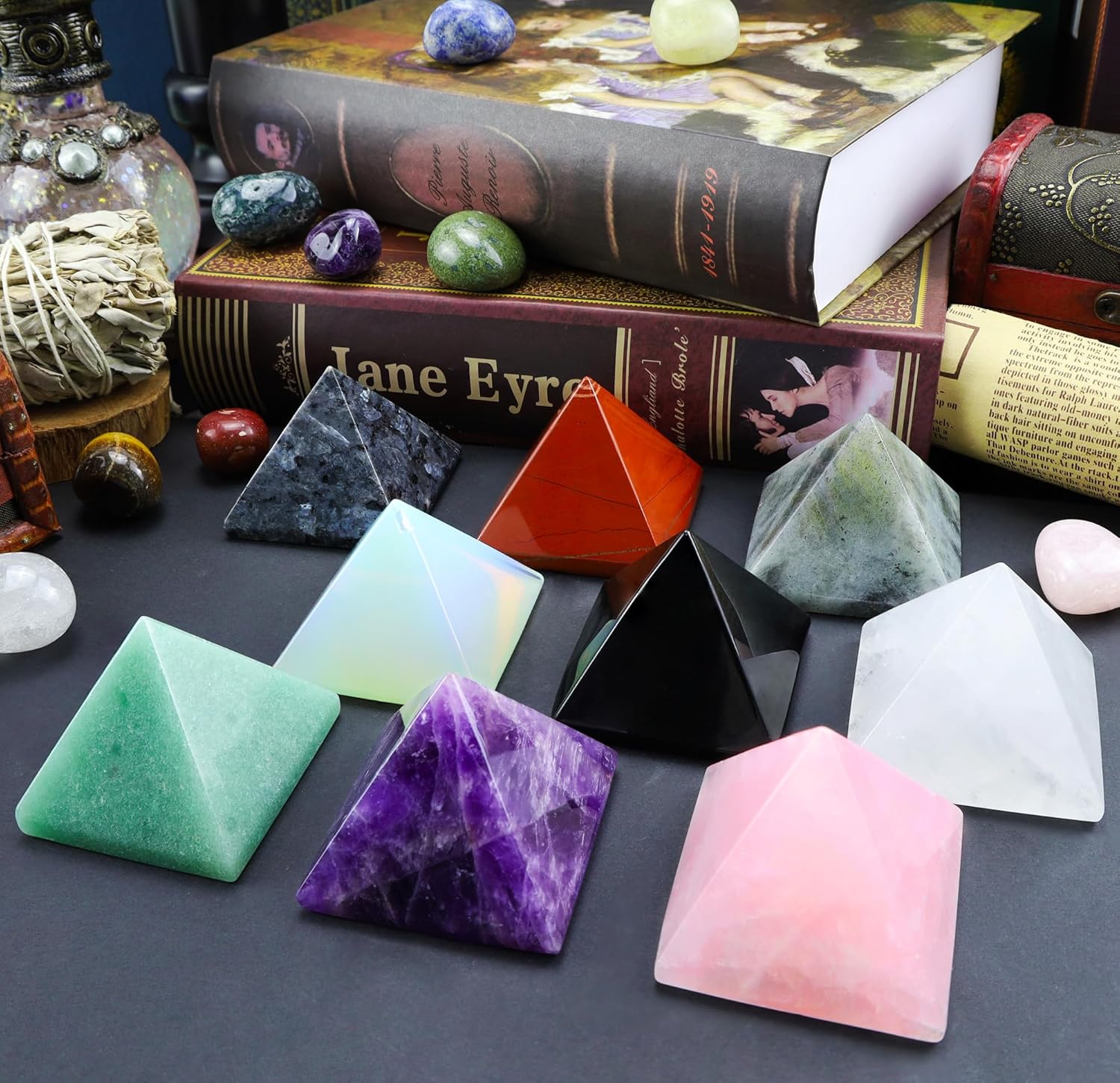 YATOJUZI 2" Black Obsidian Crystal Pyramid Natural Crystals and Healing Stones Black Obsidian Pyramids Black Gemstones for Meditation Reiki Energy Balancing Good Luck Gifts 1PCS