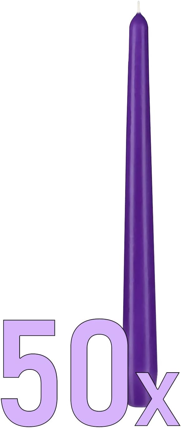 BRUBAKER Premium Spitzkerzen Lila - 50 Stück - bis zu 7,5 Stunden Brenndauer pro Kerze - 24 cm Tafelkerzen Set für Kerzenständer und Kronleuchter - Leuchterkerzen Halterkerzen