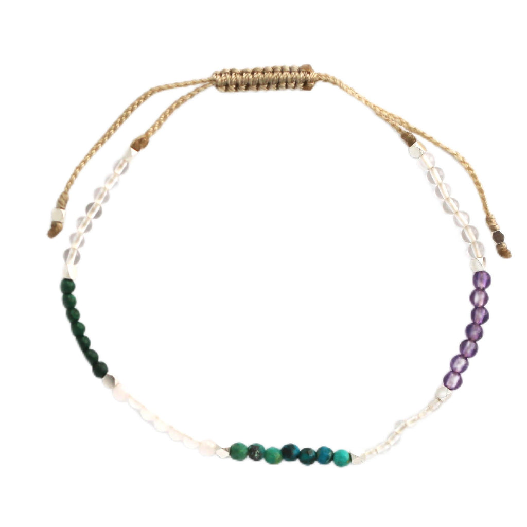 BALIPURA Multi-Chakra Armband für Frauen - Heilkristall & Naturstein Schmuck - Personalisierte Geschenke für Frauen mit winzigen 2mm Perlen in 925er Sterling Silber