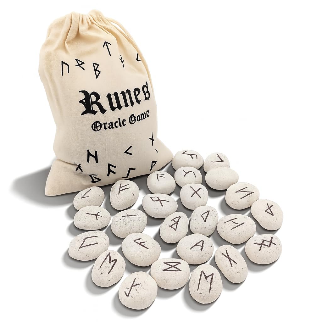 PURAJA Runensteine Set: Holz | Mit Elder Futhark Alphabet | 25 Holz Runensteine im Baumwollsäckchen | Magisches Runen Set