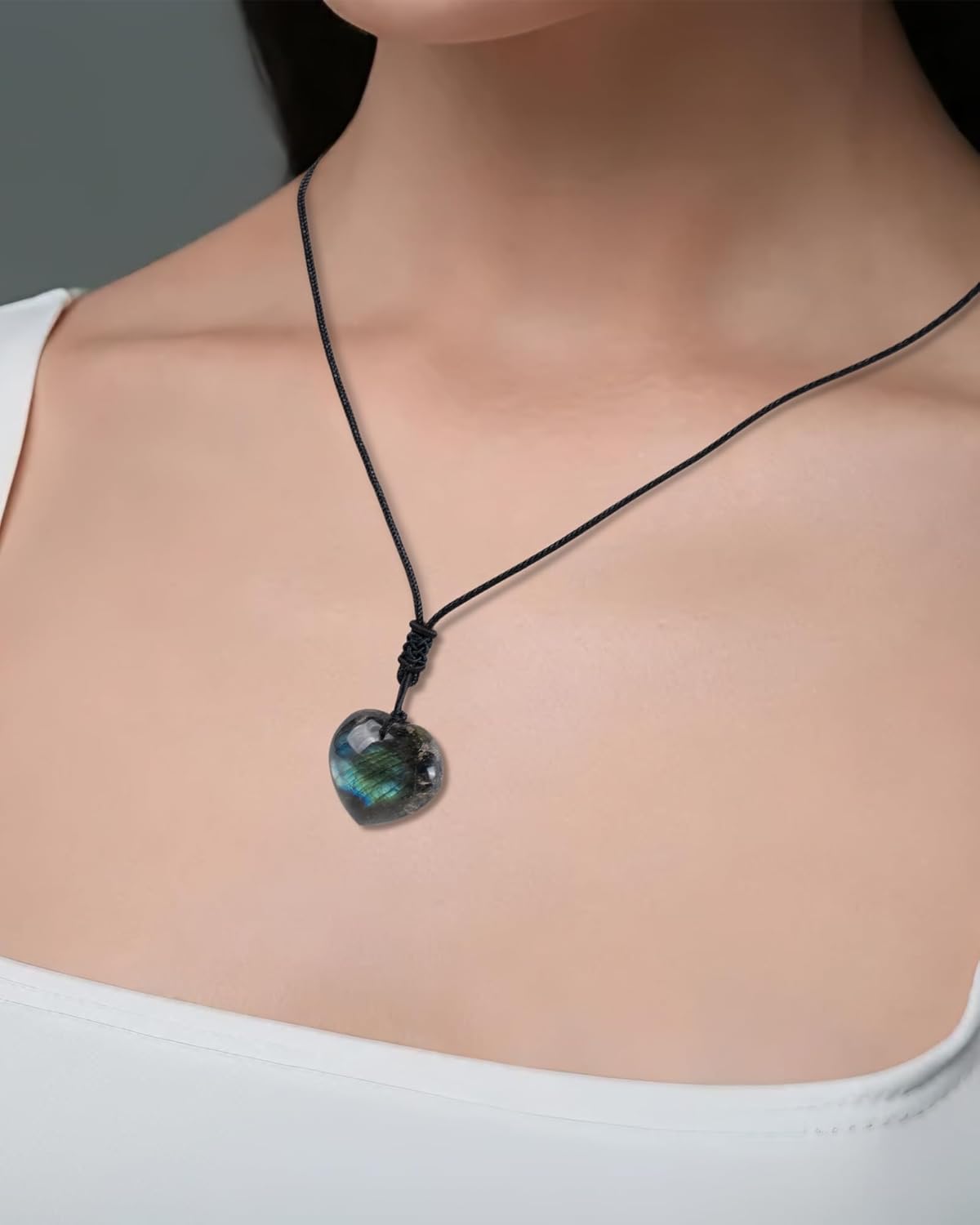 SPDYCESS Natürliche Heilung Kristalle Kette Damen Herz Rund Labradorit Achat Halskette mit Anhänger Reiki Schmuck für Männer Frauen Geschenk