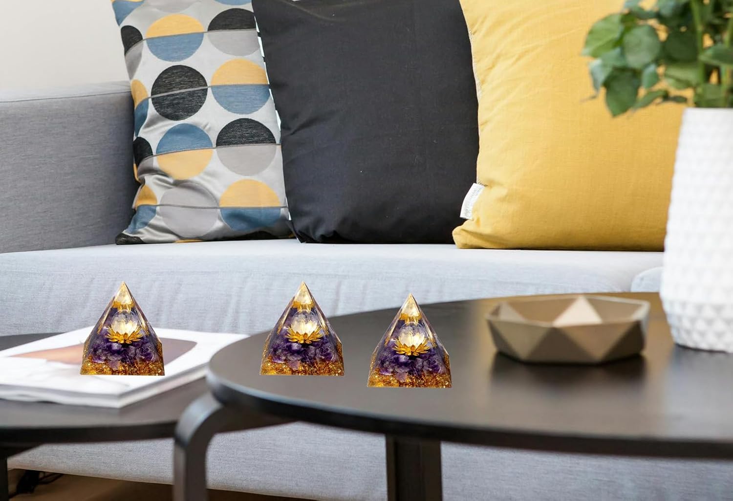 Orgonit Pyramide Amethyst Edelsteine Lotus Pyramiden Positive Energie Kristalle Heilsteine Bringt Glück Pyramide Weihnachten Spirituelle Geschenke Weihnachtsgeschenk