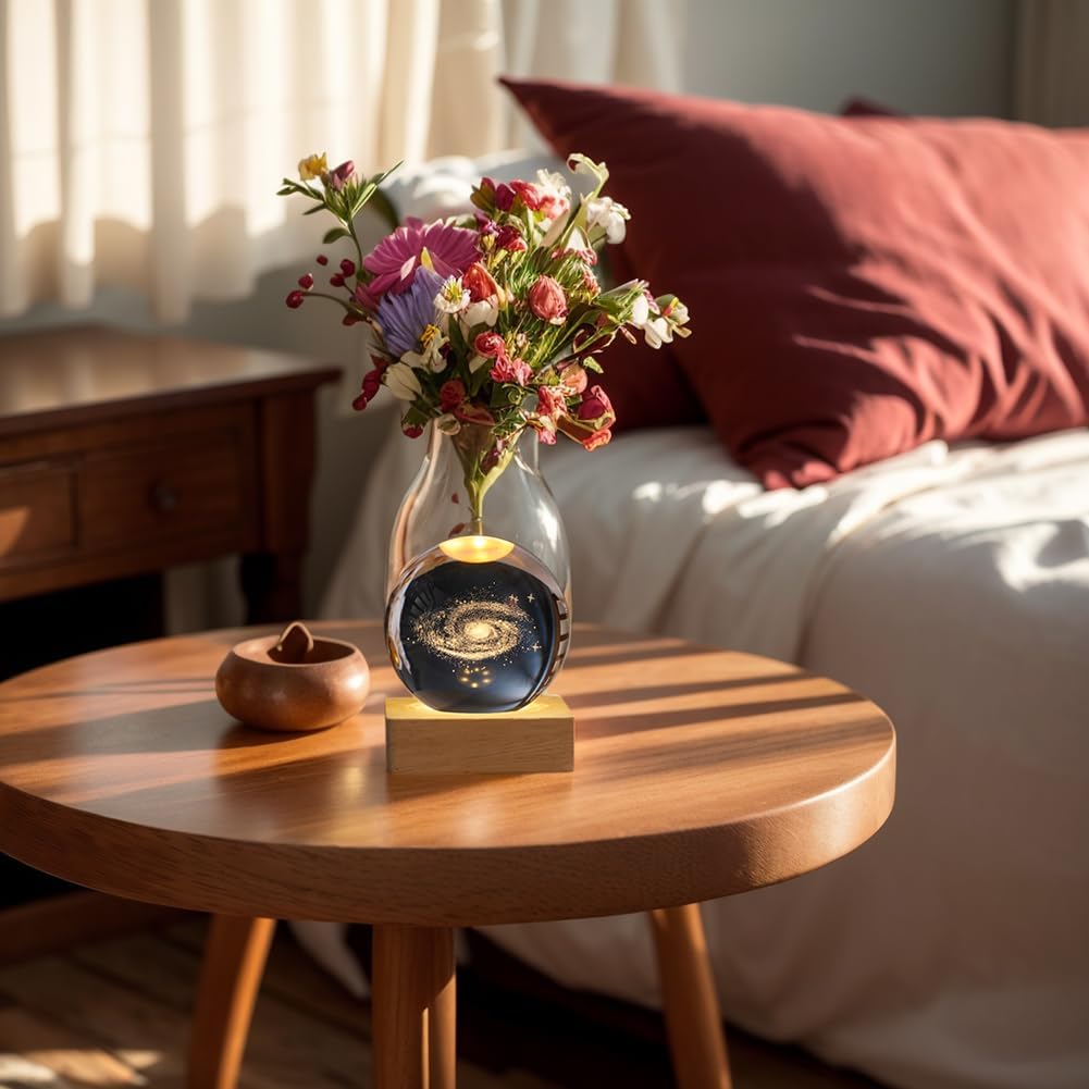 Demiawaking USB 3D Kristallkugel mit Holzsockel 3D Sonnensystem mit LED, Tischdeko Planet Lampe Nachtlicht, Geburtstag Kinder Geschenke, Party Deko (Milchstraße mit Quadrat Holzsockel)