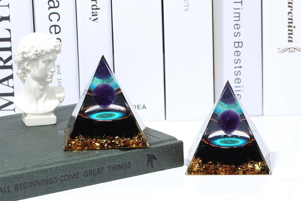 XIANNVXI 2.4" Große Kristalle Pyramide Amethyst Stein Obsidian Edelsteine Natürliche Heilsteine Pyramiden Reiki Spirituelle Geschenke für Frauen Männer