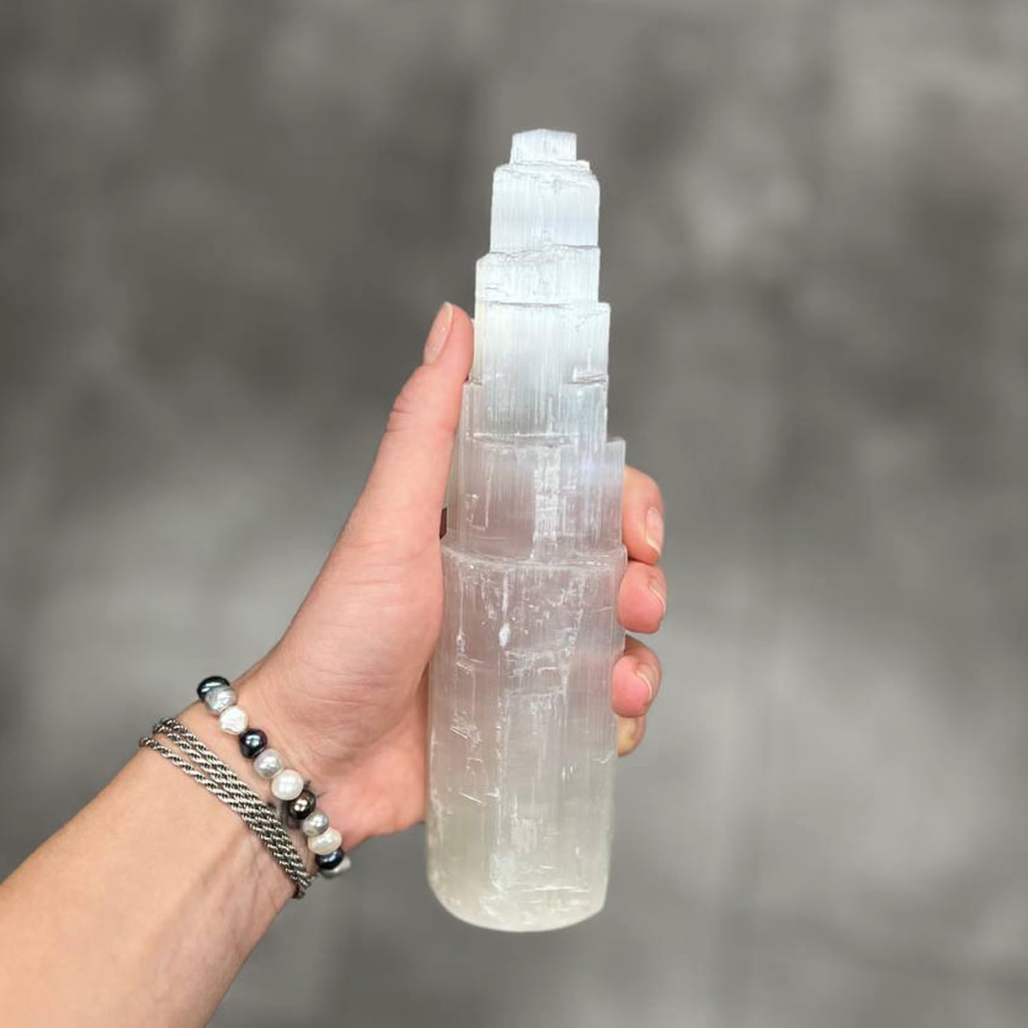 NKlaus Selenite Energy Tower 20cm - Handmade Healing Stone Pillar for Meditation, Reiki & Protection, Ideal for Room Harmonization & Spiritual Cleansing
