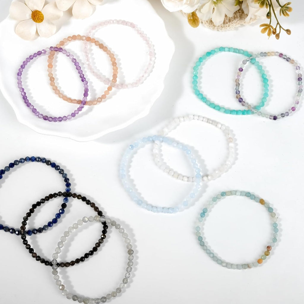 RUBY Perlenarmband Damen - Hochwertiges 4mm Edelstein Armband aus Facettierten Echten Natursteinen - Inklusive Geschenkbox Geschenk für Sie