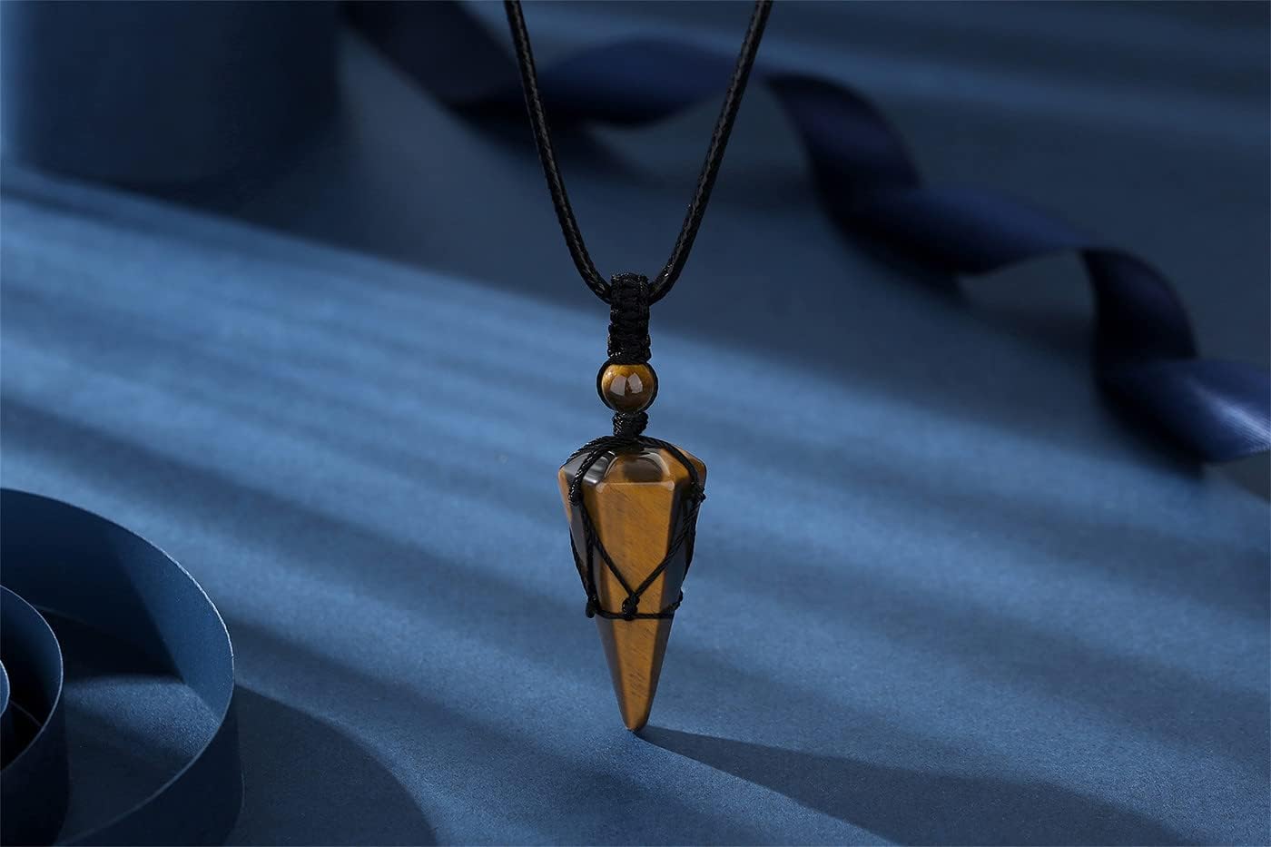 XIANNVXI Kristalle Kette Herren Sechseckiger Kristall Anhänger Kette Polierte Edelsteine Einstellbare Schwarzes Lederseil Reiki Heilung Steine Halskette Damen Schmuck