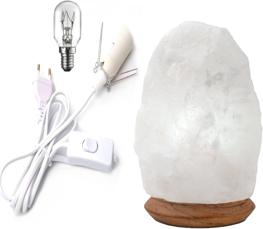 HAF Weiße Salzlampe aus echtem Kristallsalz | 2-3 kg Salzkristalllampe in Naturform | Salzsteinlampe auf Holzsockel aus der Salt Range Punjab | Dekorative Nachttischlampe für Wellness & Meditation