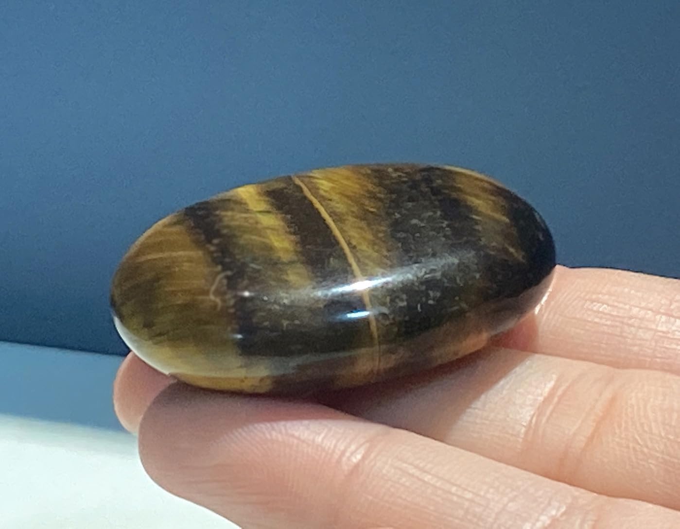 AWARDSEN Tigerauge Kristall Oval Heilkristalle, Gelb Natürlichen Edelstein Daumen Sorge Stein für Wiccan Lieferungen, Angst Stressabbau, Home Dekoration, Balancing Meditation Zubehör