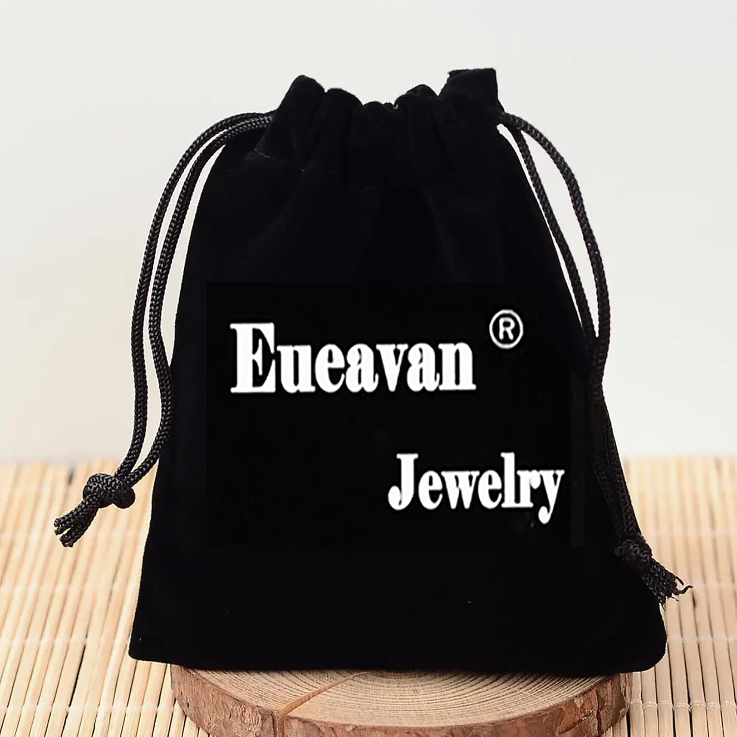 EUEAVAN Metatron Cube Necklace for Men Sacred Geometry Pendant Stamp of the Archangel Angel St Michael Declaration Keychain Spiritual Protection Talisman Religious Jewelry