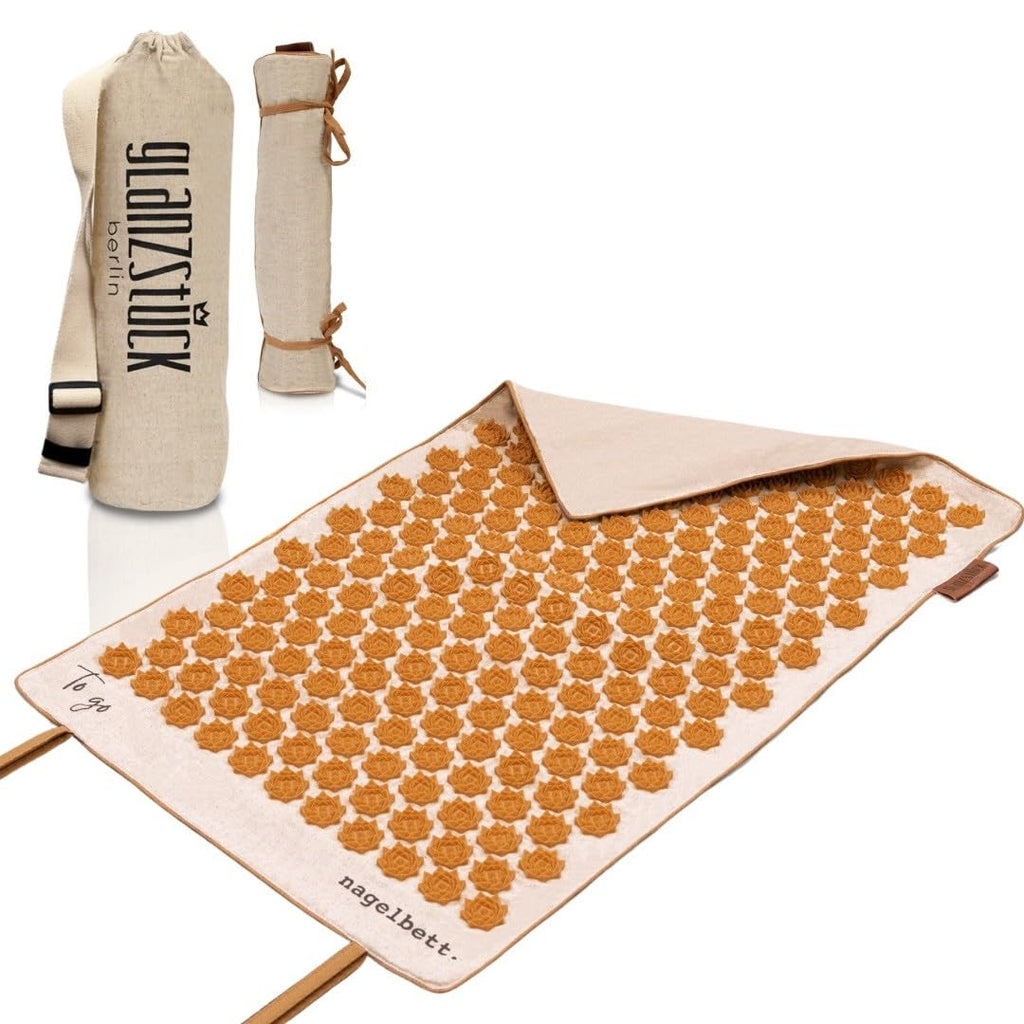 Glanzstück Berlin® Health Collection: XL Akupressurmatte Set ORIGINAL aus Leinen, Hilfe bei Verspannungen, Rückenschmerzen, Massagematte mit Kissen (Wärmefunktion) & Tasche, nachhaltig