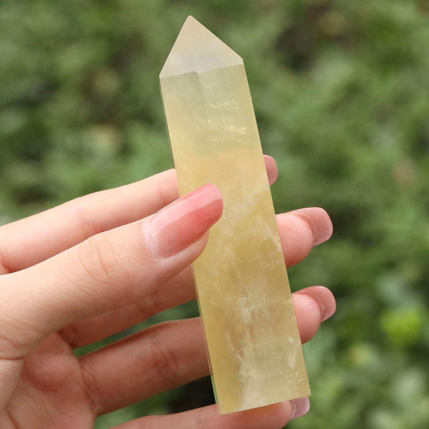 LAIDANLA Tiger Eye Healing Crystals Wands 3.5-4" Polishing Natural Reiki Energy Wand Stone Hexagonal Point Large Crystal Gemstones for Meditation Therapy Crystal Grid Decoration 1Pcs