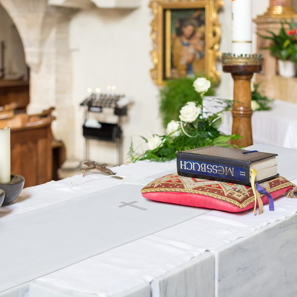 Windkream White Spiritual Communion Tablecloth Altar Runner Holy Communion Table Runner Altar Frontal for Church for Gatherings Baptism Ceremonies(62 x 24 Inches,Table Runner)