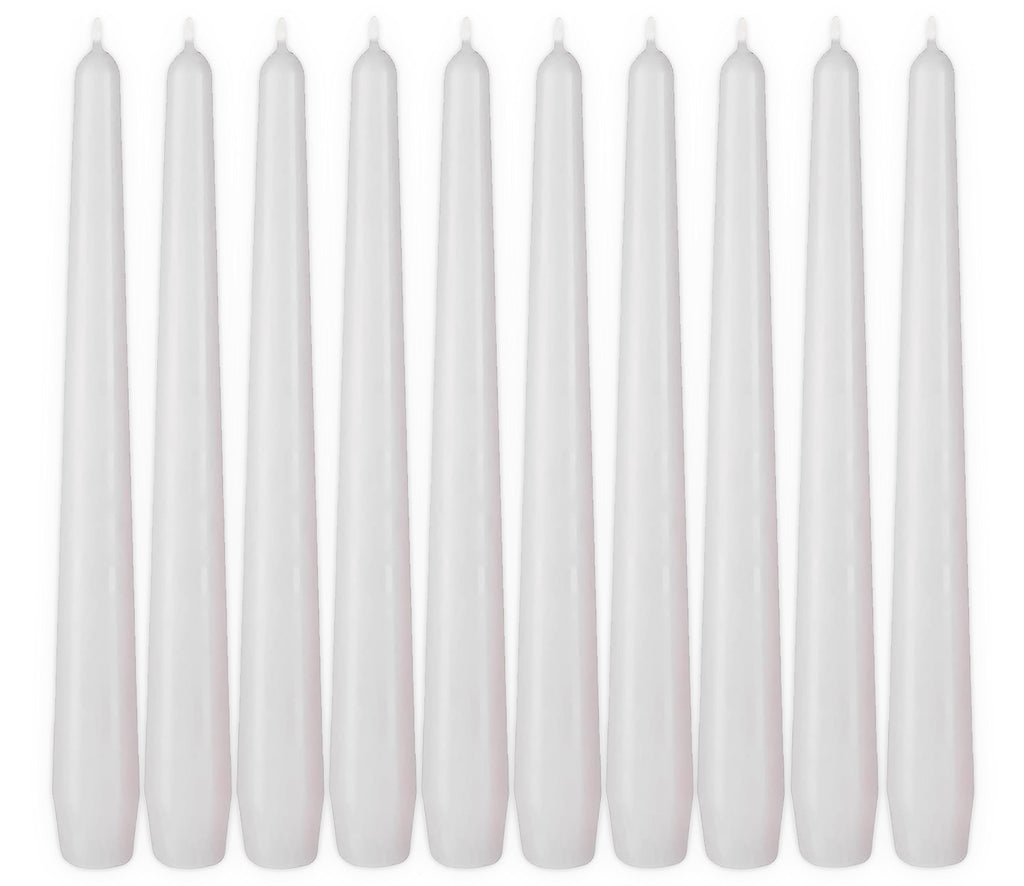 BRUBAKER Premium Spitzkerzen Lila - 50 Stück - bis zu 7,5 Stunden Brenndauer pro Kerze - 24 cm Tafelkerzen Set für Kerzenständer und Kronleuchter - Leuchterkerzen Halterkerzen