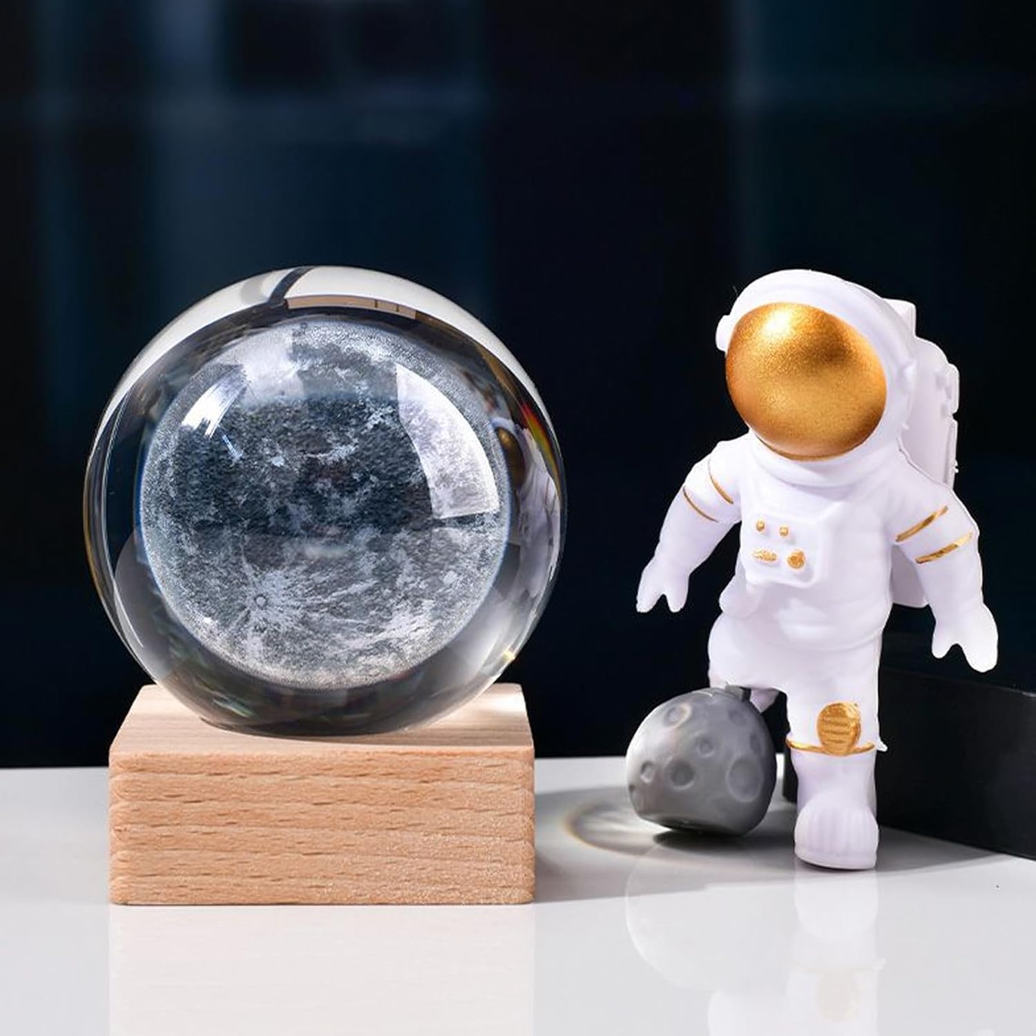 Zoomarlous 3D Crystal Ball Night Light, USB 3D Moon Crystal Ball Night Light, Creative Night Scene, Astronomy LED Ball Lamp, with Wooden Base