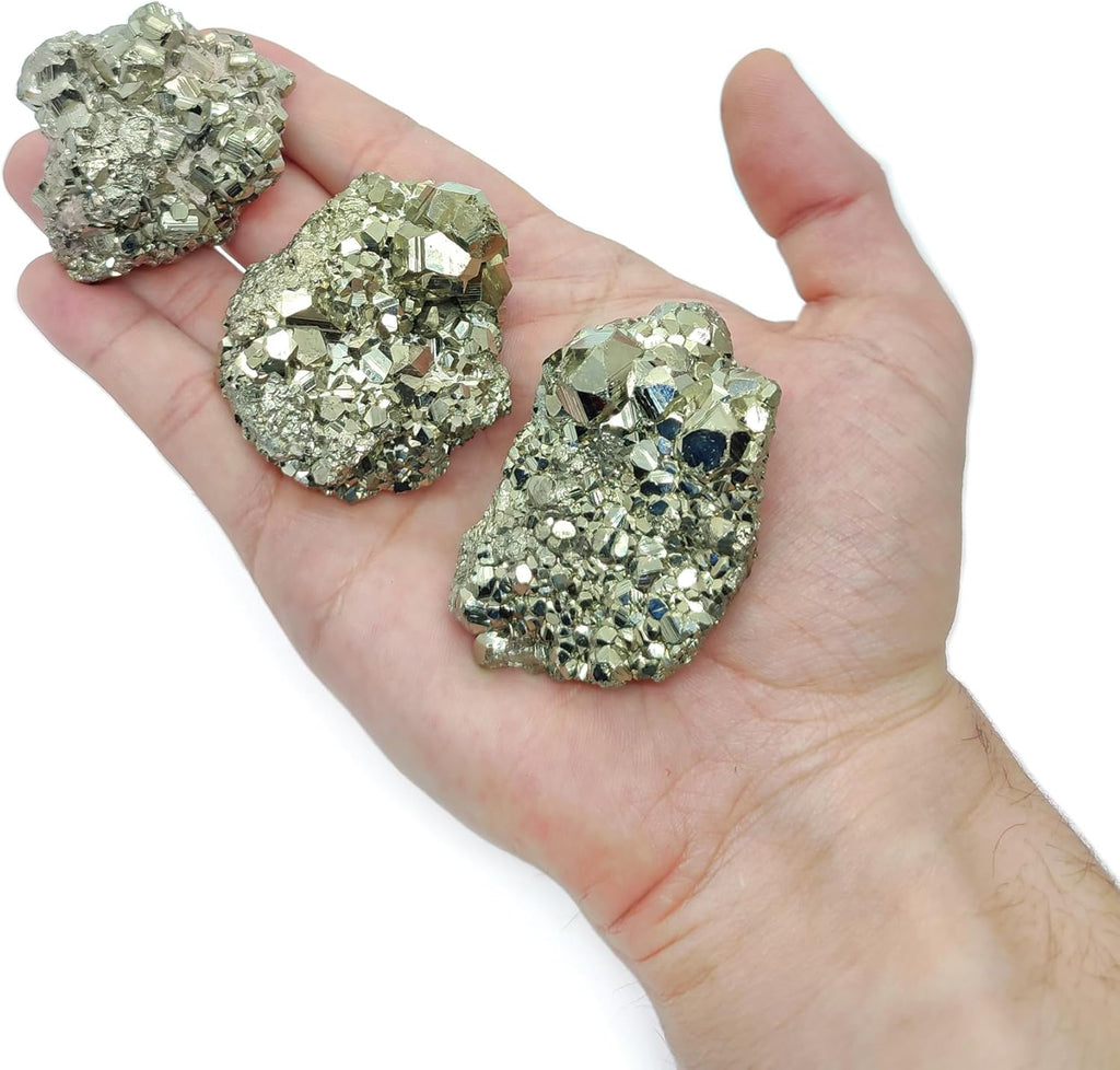 Pyrit Kristall Stufe | Katzengold | 100% natürliche Edelstein-Druse | Funkelnde Kristalle | Goldener Glanz | Edelstein-Deko | Lade und Entladestein | firstonthesun®