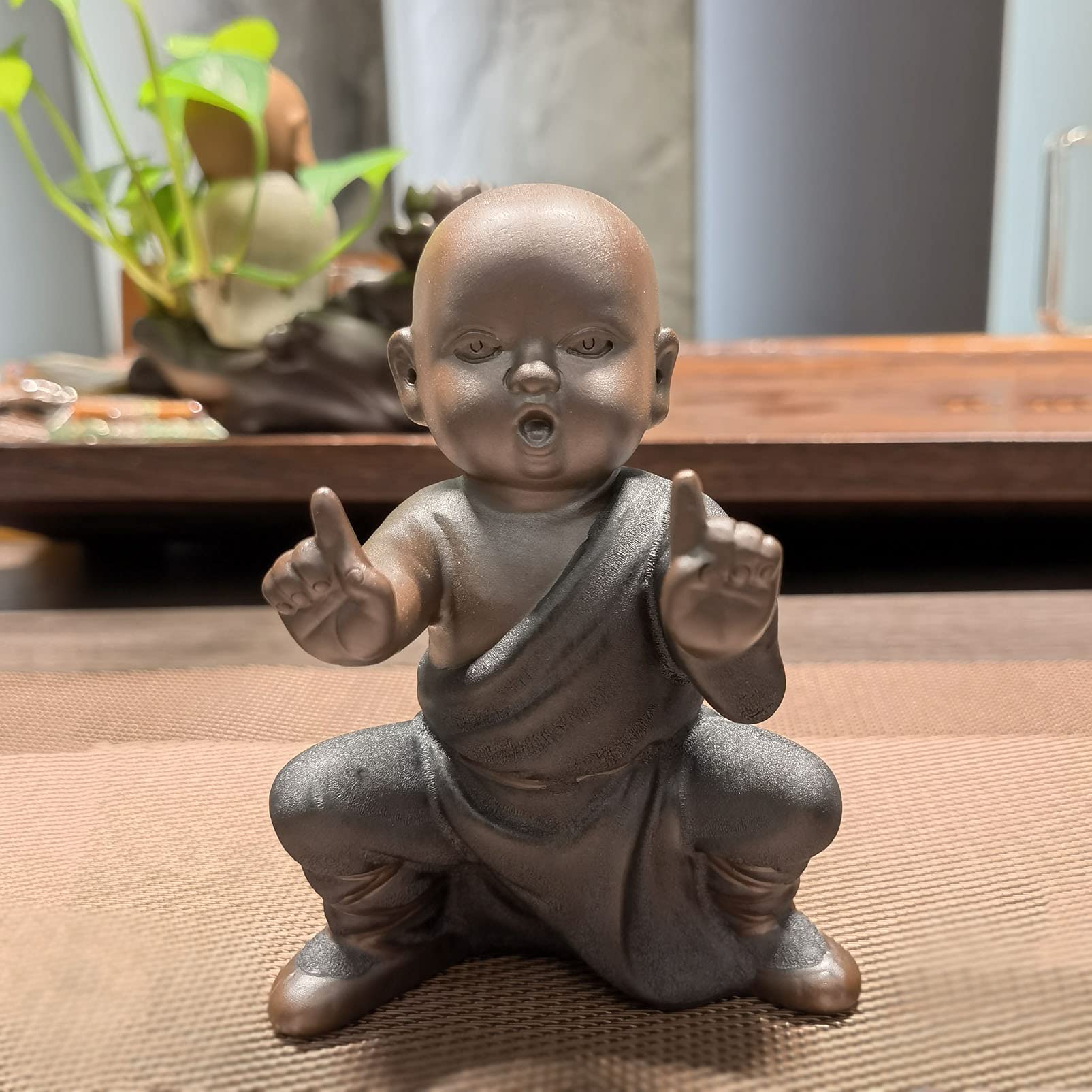 Buddha Figur Statue Mönch Skulptur Tea Tray Dekor Zen Ornament Wetterfest Frostsich Innen und Dekoration für Wohnzimmer Schlafzimmer Balkon Terrasse oder als Geschenk