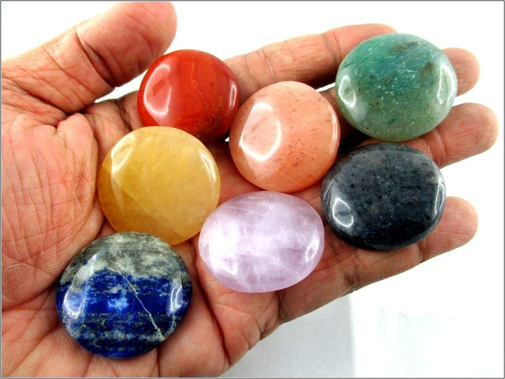 Jet International Fantastischer Chakra Edelstein 7 Rundstein Set Palm Worry Stein Daumen Stein Kristalltherapie Geometrie