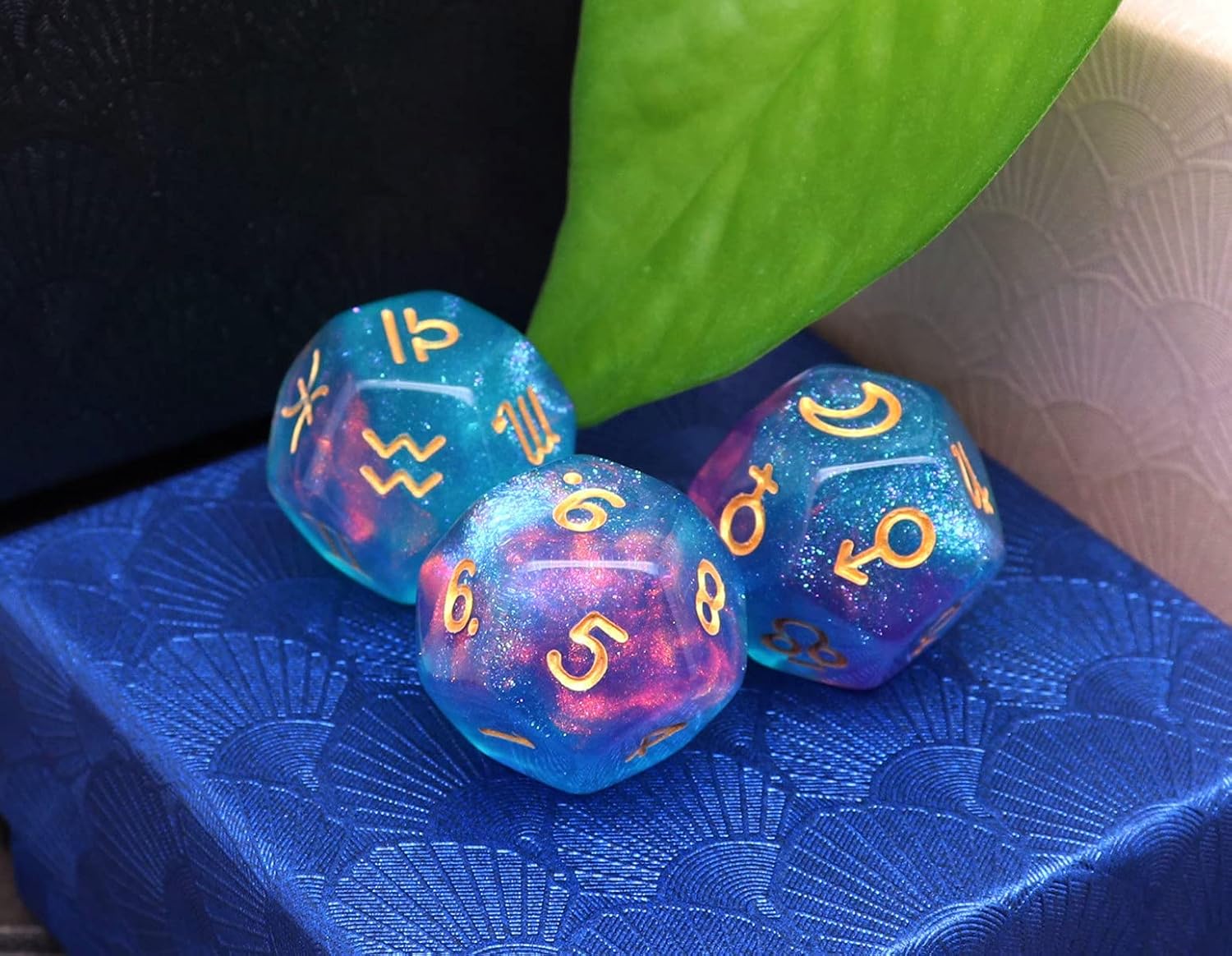 CREEBUY 3 Pieces Astrological Dice for Constellation Divination 3 Colors D12 Glitter Craft Dice Polyhedral Set