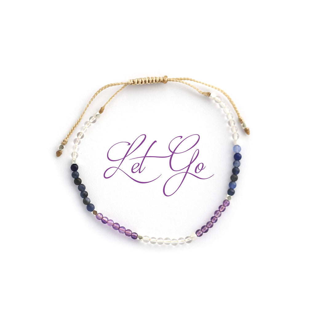 BALIPURA Multi-Chakra Armband für Frauen - Heilkristall & Naturstein Schmuck - Personalisierte Geschenke für Frauen mit winzigen 2mm Perlen in 925er Sterling Silber