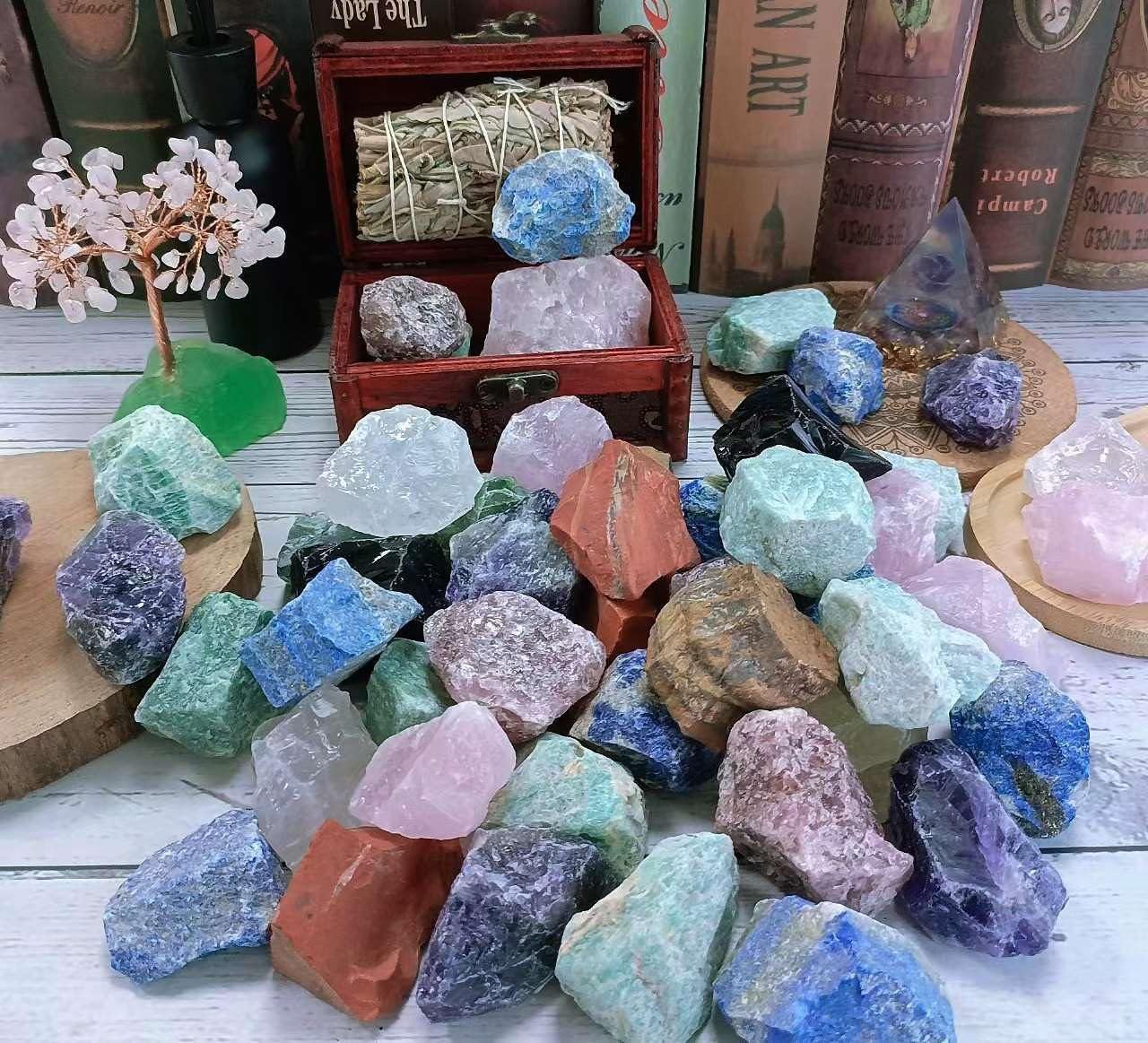 XIANNVXI Large Blue Sodalite Raw Stone Crystals Natural Stone Blue Sodalite Stone Real Natural Crystal Stones Reiki Premium Water Stone 4.5-5.5 cm, 1 Piece