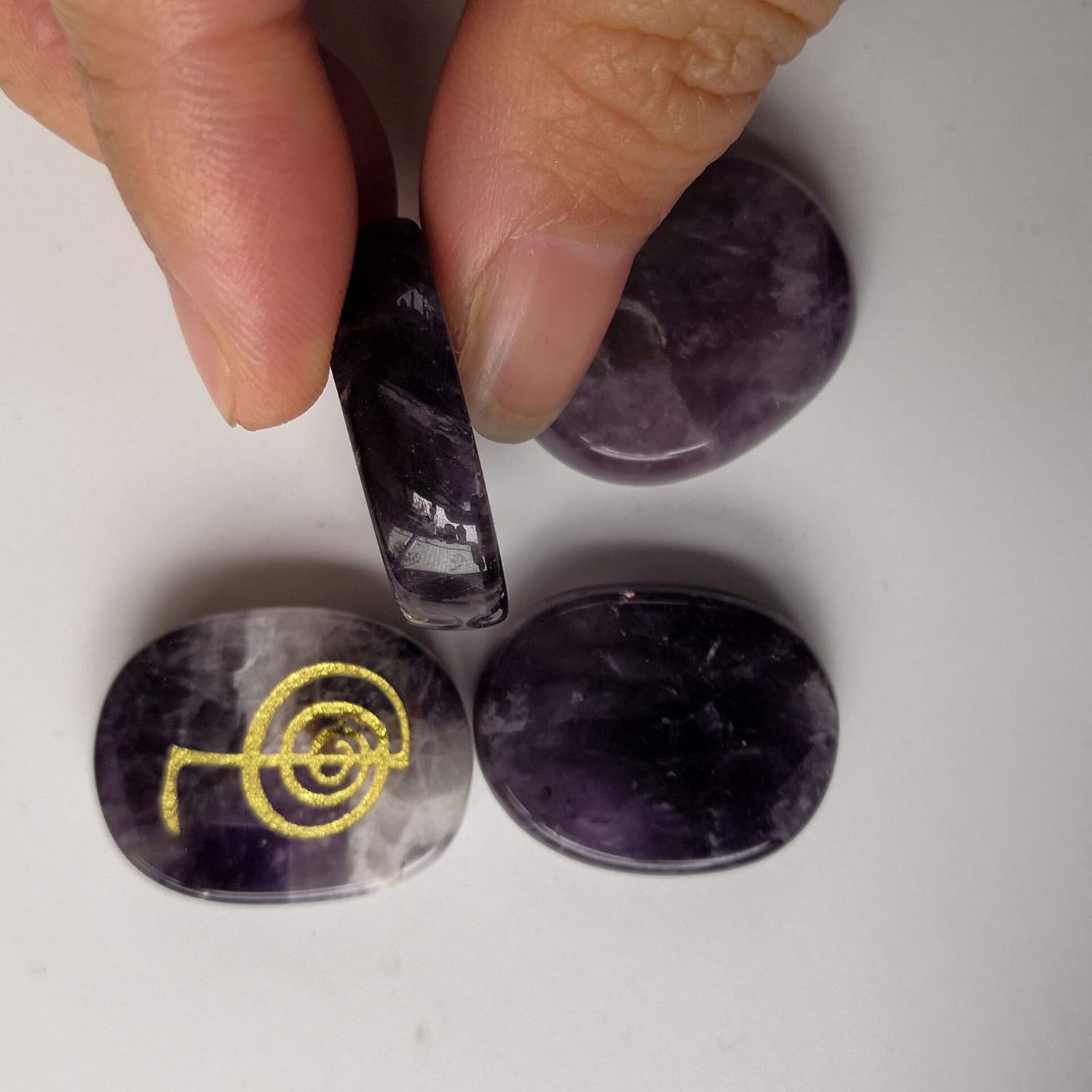 Lovionus89 4 Stück Amethyst Graviert Chakra Steine Heilung Kristall Reiki Ausbalancieren Palme Stein,25mm