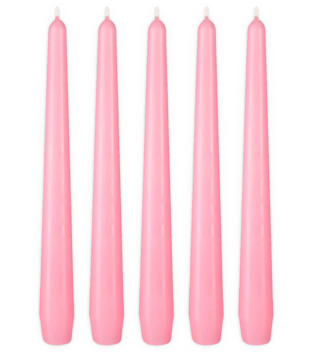 BRUBAKER Premium Spitzkerzen Lila - 50 Stück - bis zu 7,5 Stunden Brenndauer pro Kerze - 24 cm Tafelkerzen Set für Kerzenständer und Kronleuchter - Leuchterkerzen Halterkerzen