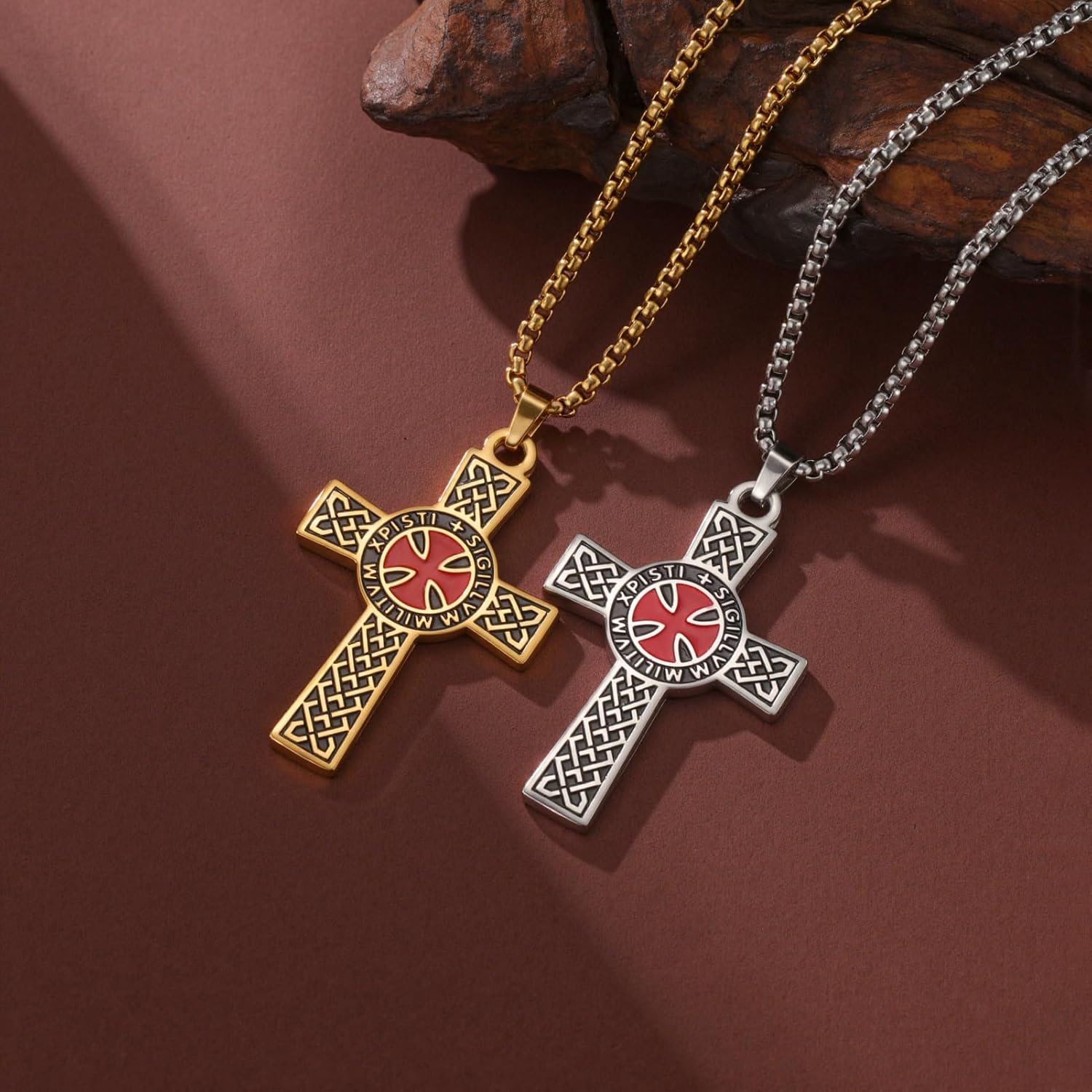 Dreamtimes Ritter Templer Kreuz Halskette für Frauen Männer Edelstahl Vintage Kreuzritter Heiliger Ritter Halskette Dainty Religiöser Schmuck