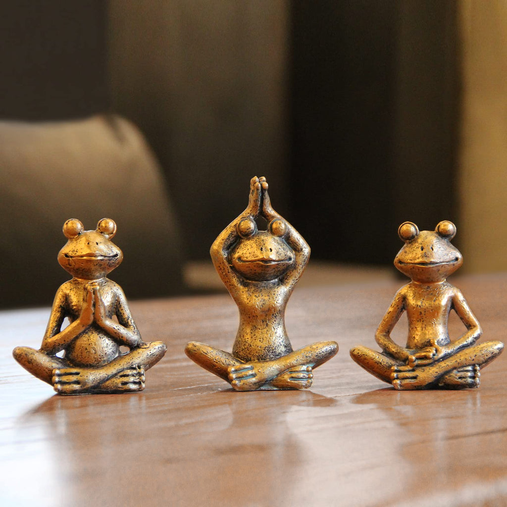 Smadeer Yoga Cat Statues for Home Decor Accents,Yoga Pose Figurine for Zen Spiritual Bedroom Living Room Office Table Desk Modern Boho Decoration,Meditation Shelf Decor Accents Antique Bronze Gift