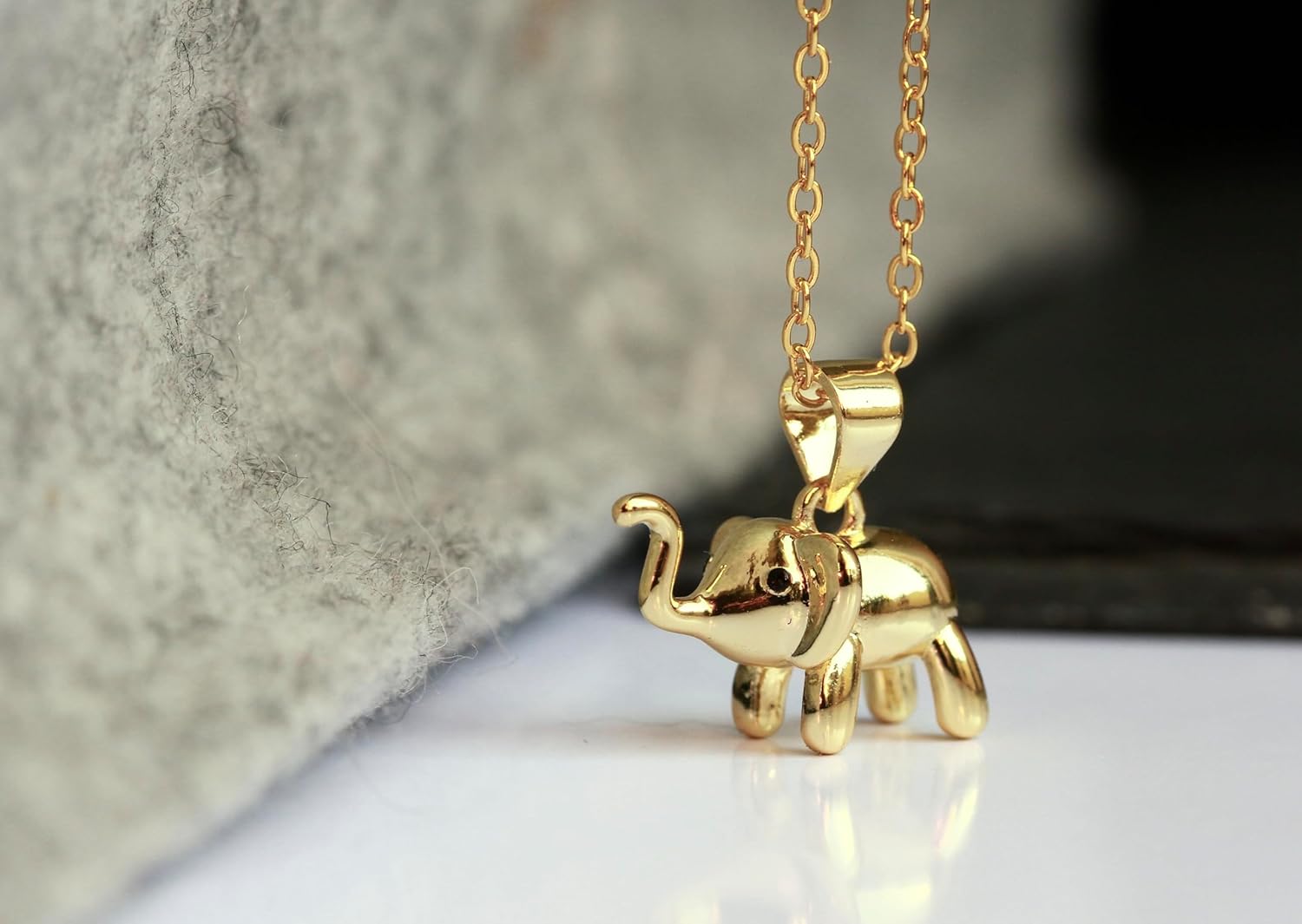Ladyville Kette Elefant vergoldet SterlingSilber Kette Krafttier Geschenk für Frauen