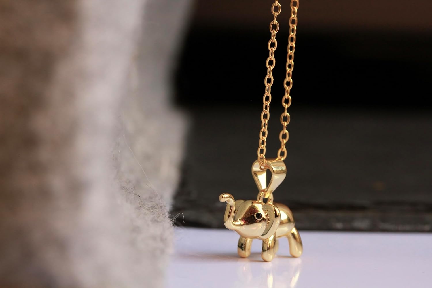 Ladyville Kette Elefant vergoldet SterlingSilber Kette Krafttier Geschenk für Frauen