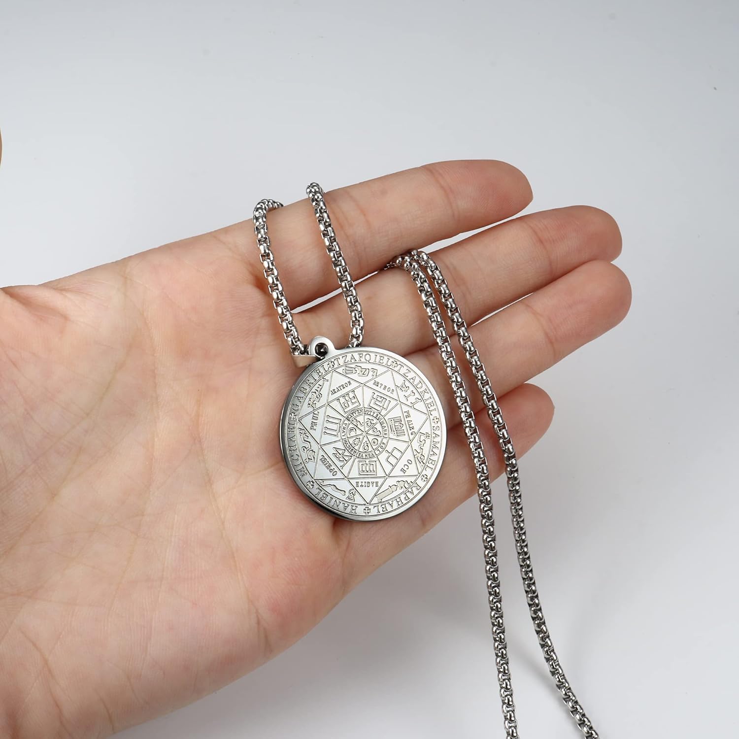JeweBella Halskette Herren 7 Erzengel Siegel Medaille Talisman Halskette für Männer Frauen Edelstahl Pentagramm Talisman Anhänger Amulett Magische Schutzkette Männlicher Schmuck Glücksbringer