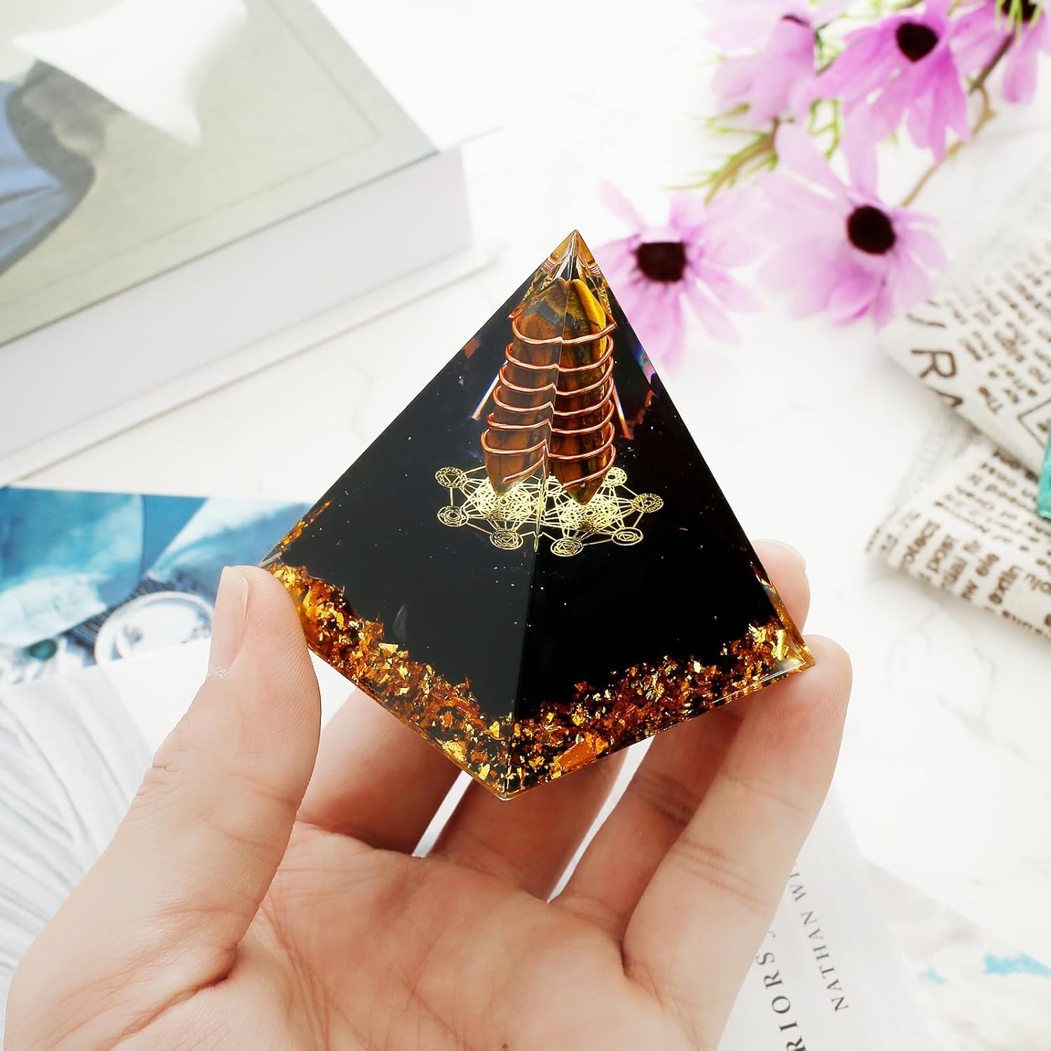 IXTIX Orgonit Pyramide Reiki Healing Natürliche Kristall, Heilkristalle für Wahrsagungsmeditation Yoga Gleichgewicht 6 * 6CM, Glückssteine für 12 Sternzeichen (Citrin)