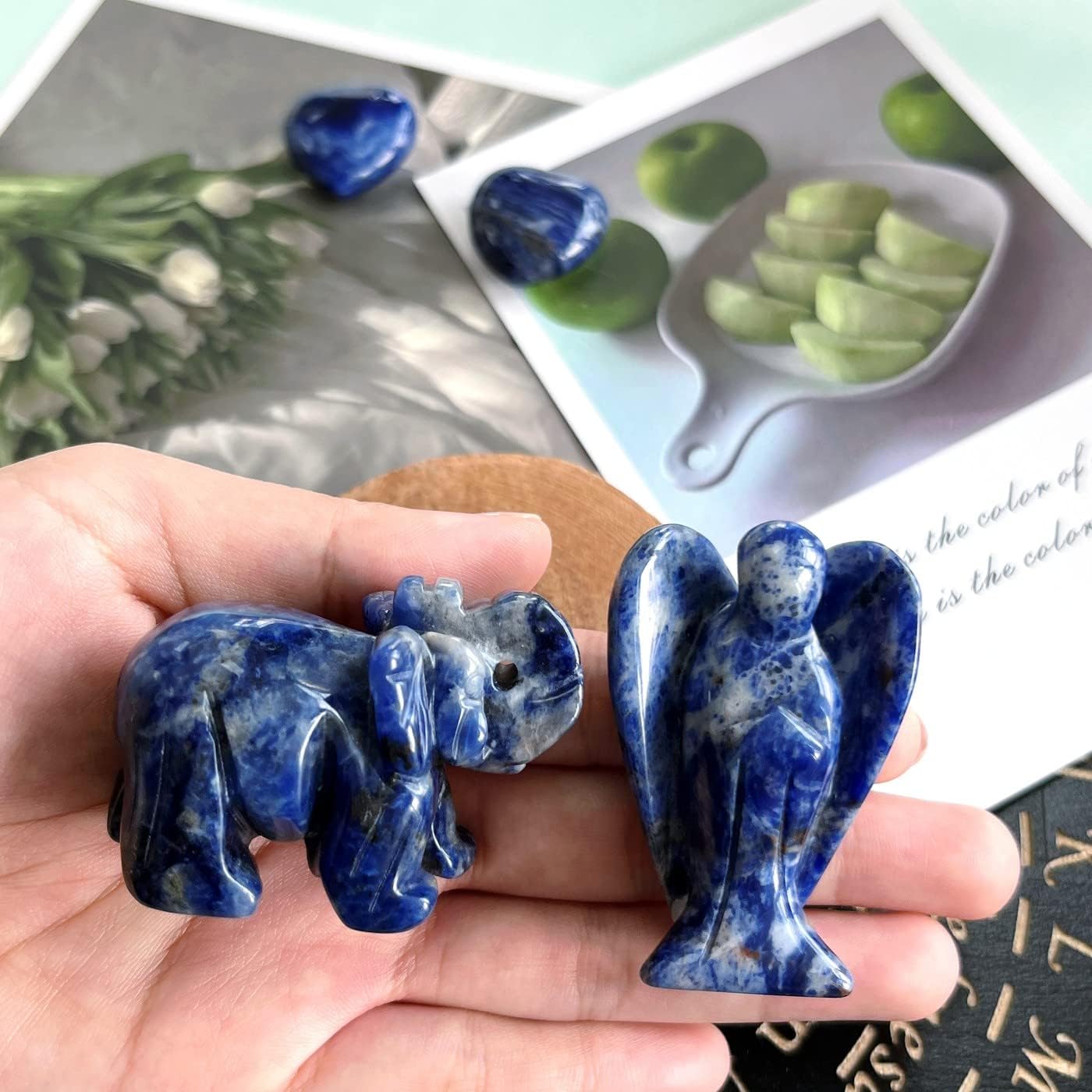 XIANNVXI Guardian Angel Crystals Blue Sodalite Angel Figure Healing Crystal Gemstones Polished Stones Statue Reiki Angel Figure Guardian Angel Gift
