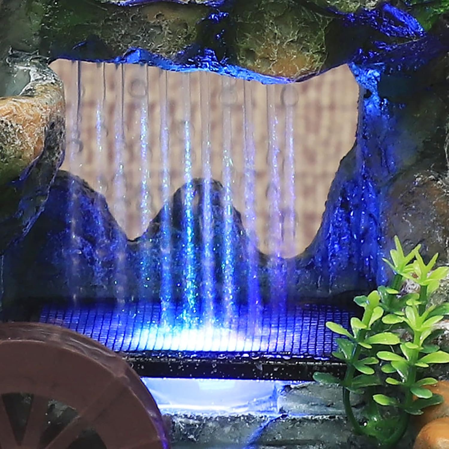 Zimmerbrunnen mit LED Beleuchtung, Grüne Pflanze Brunnen Springbrunnen Gartenbrunnen Deko Tischbrunnen mit Wasserfall, 18 * 15 * 30cm