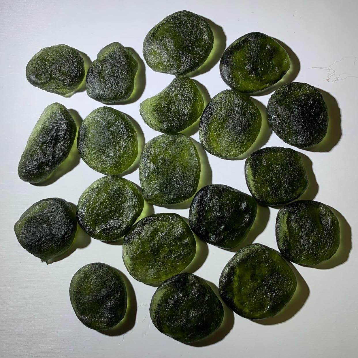 1PC Really Natural Moldavite Rough Stone Czech Meteorite for Collectors Crystal Energy Gemstone Valuable Property(3-5g)