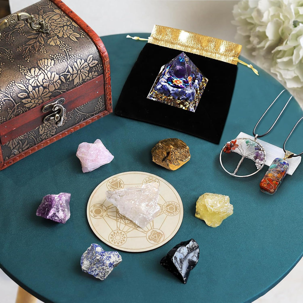 21 Stück Kristalle Steine Set,Kristall Heilsteine,Heilkristalle Edelsteine 7 Kristallen,7 Chakra-Stein und Pyramide mit Stoffbeutel für Meditation,Adventskalender,Reiki,Energieausgleich