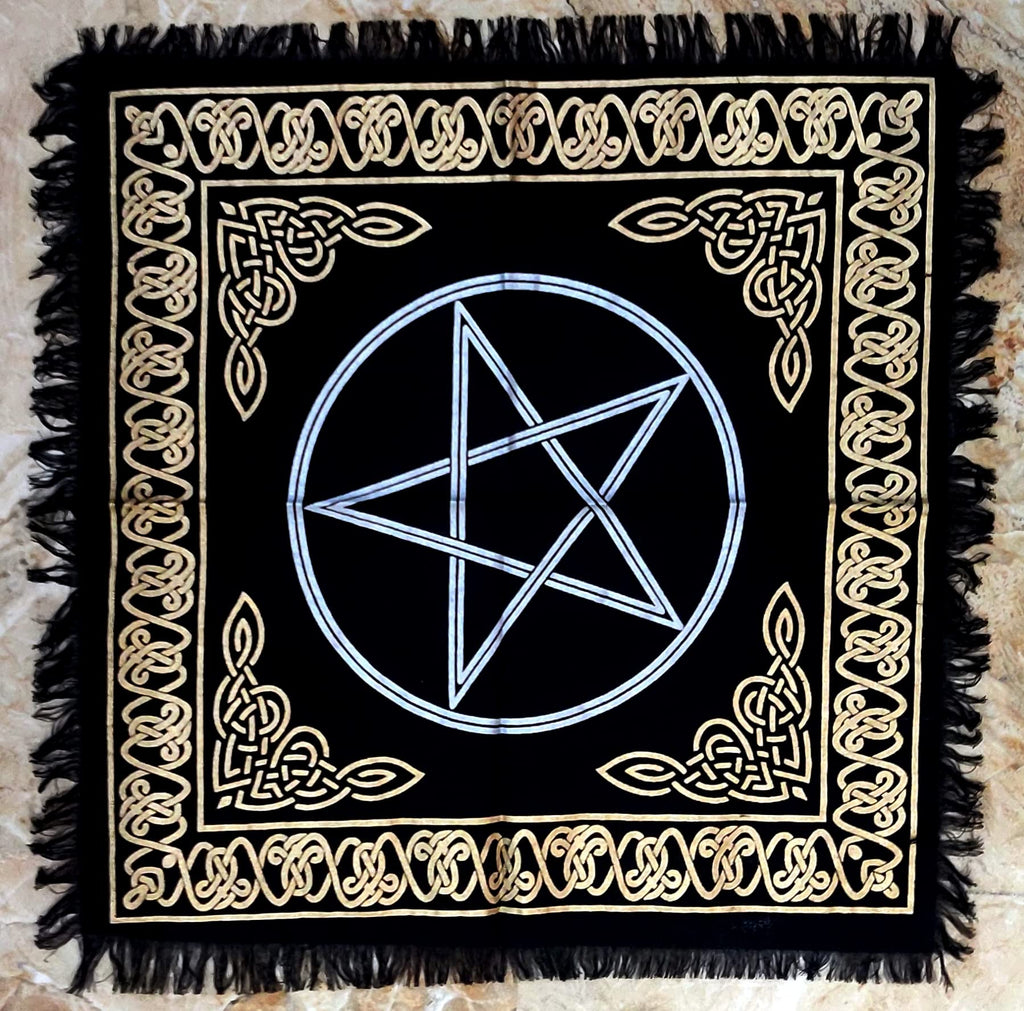 INDACORIFY Altar Tablecloth with Fringe Old Tarot Witchcraft Spread Tablecloth Meditation Spiritual Holy Cloth 18 x 18 Inches (Golden Snake)
