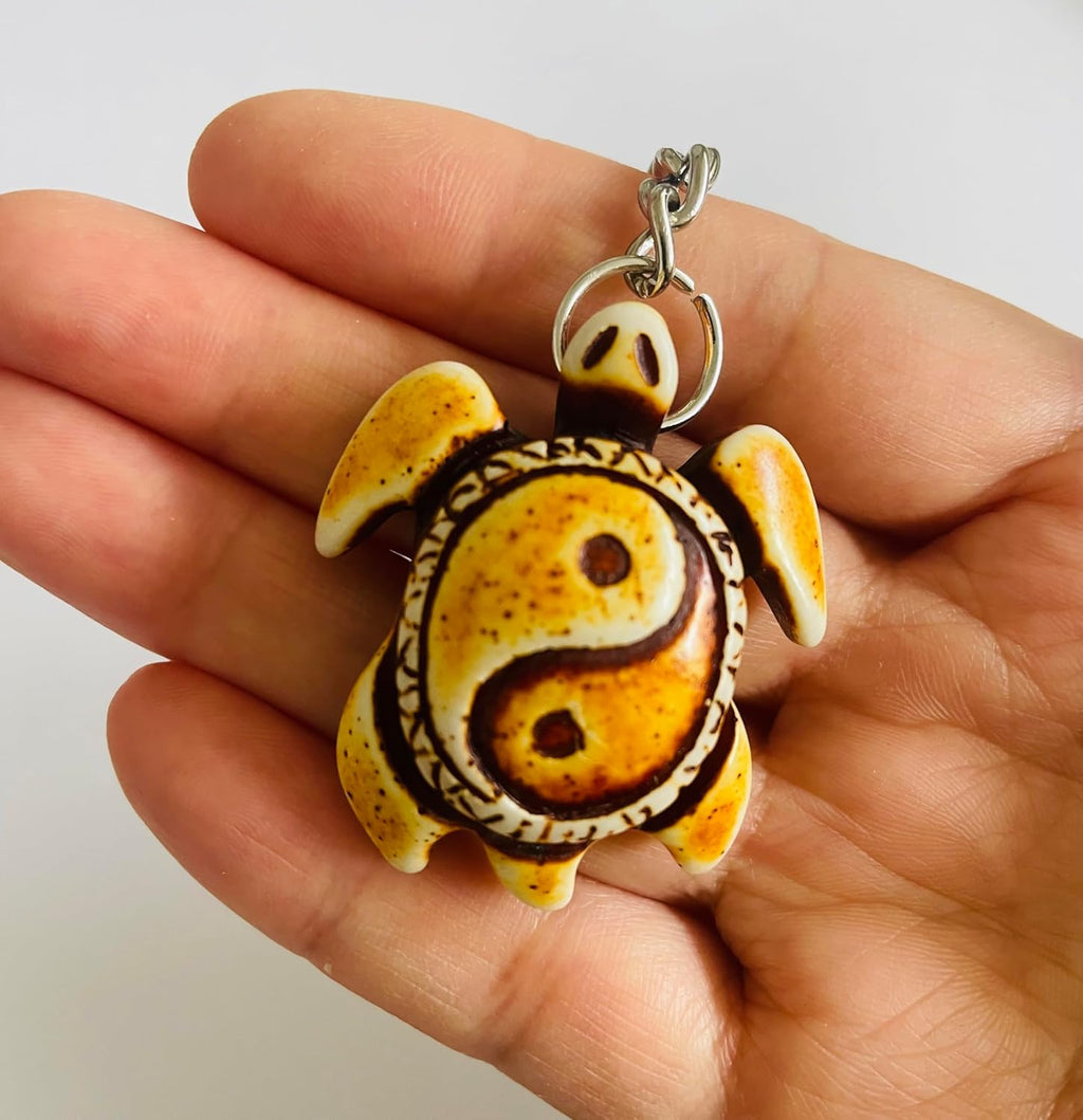 WOO MANTO Taiji Turtles Yin Yang Keychain 1.6 x 1.38 Inch Resin Pendant Feng Shui Lucky Charm