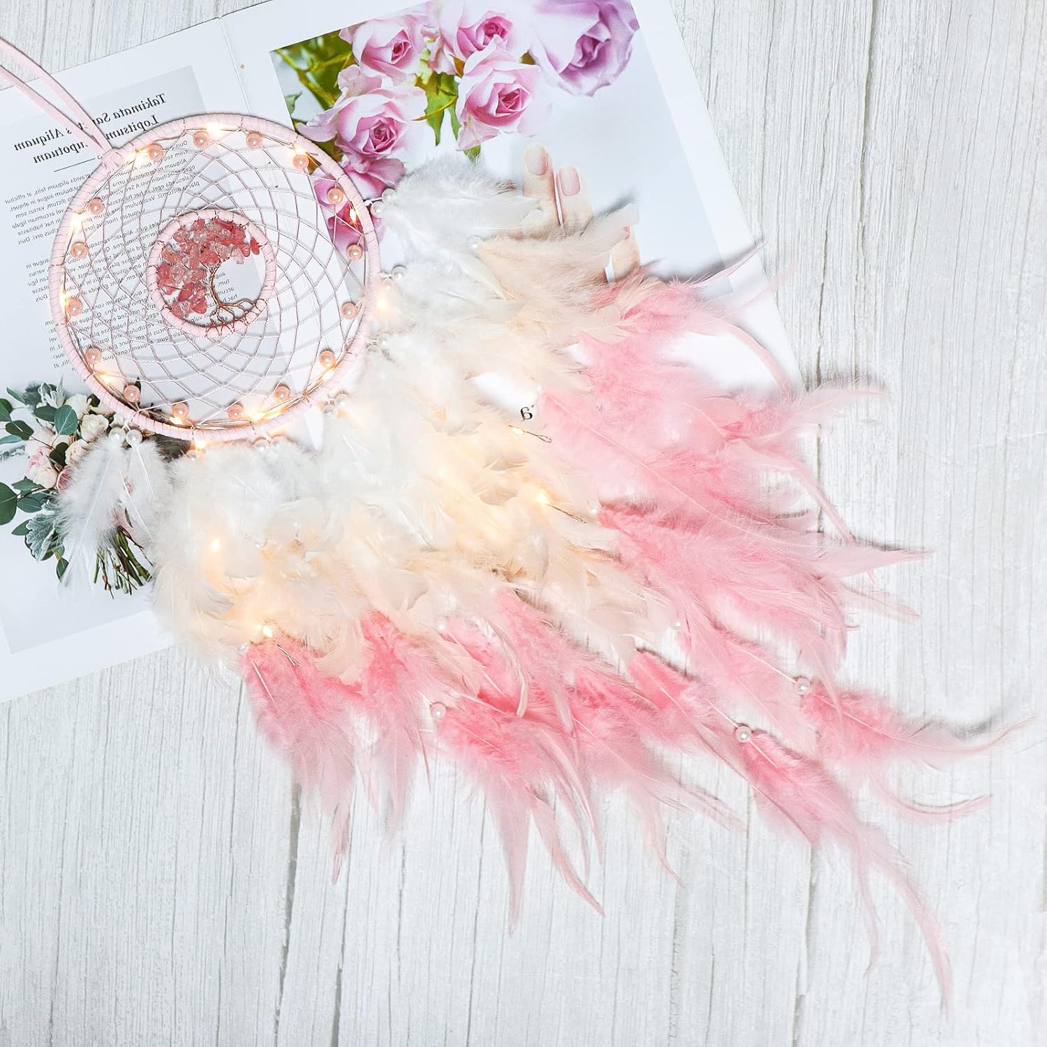 Hongyans Traumfänger mit LED Licht Handgefertigt Dreamcatcher mit Federn Böhmen Dekoration für Schlafzimmer Hochzeit Wandbehang Ornament Mädchen Kinder Geschenk