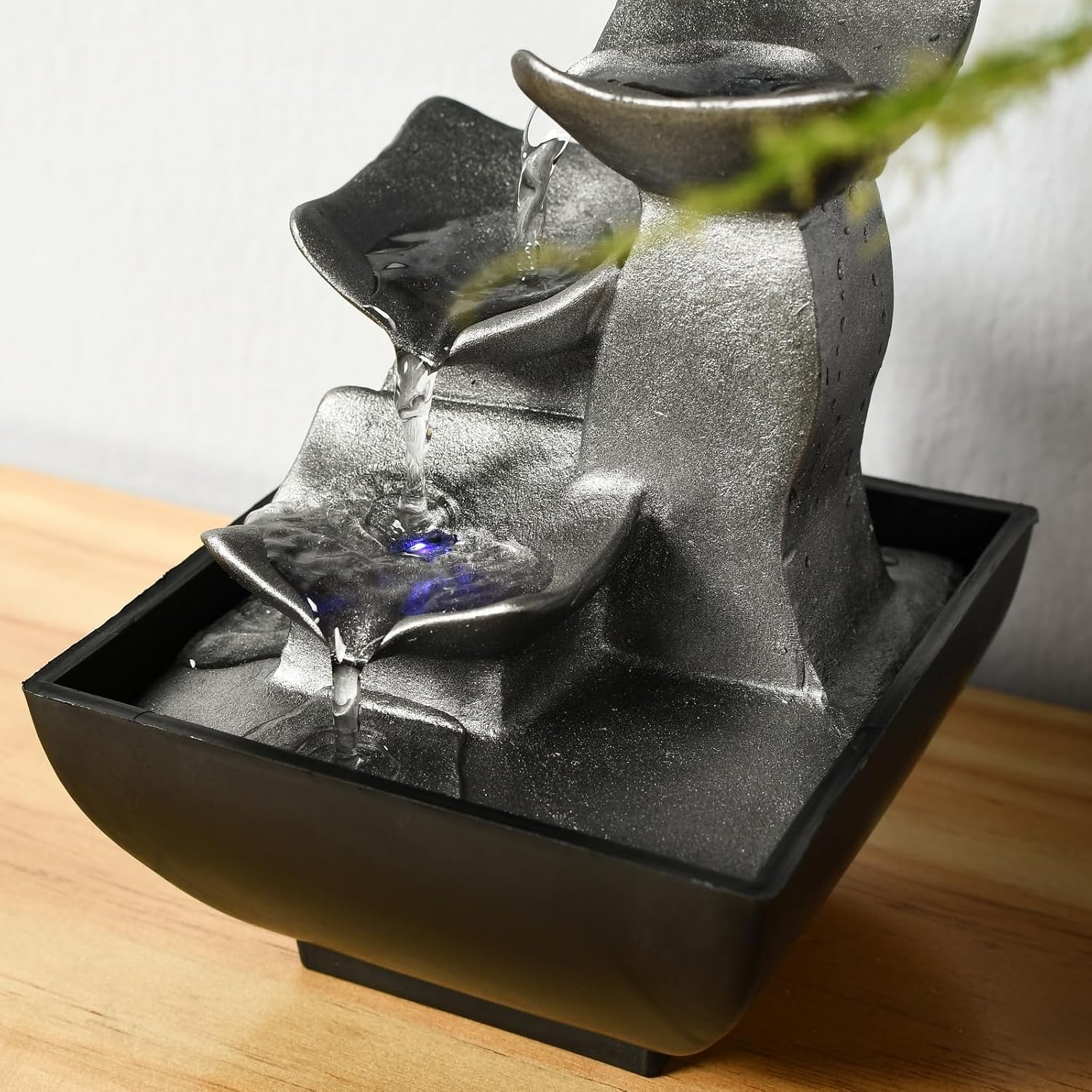 zen' Light Natural Boro Fontaine Resin Silver 13 x 13 x 17 cm