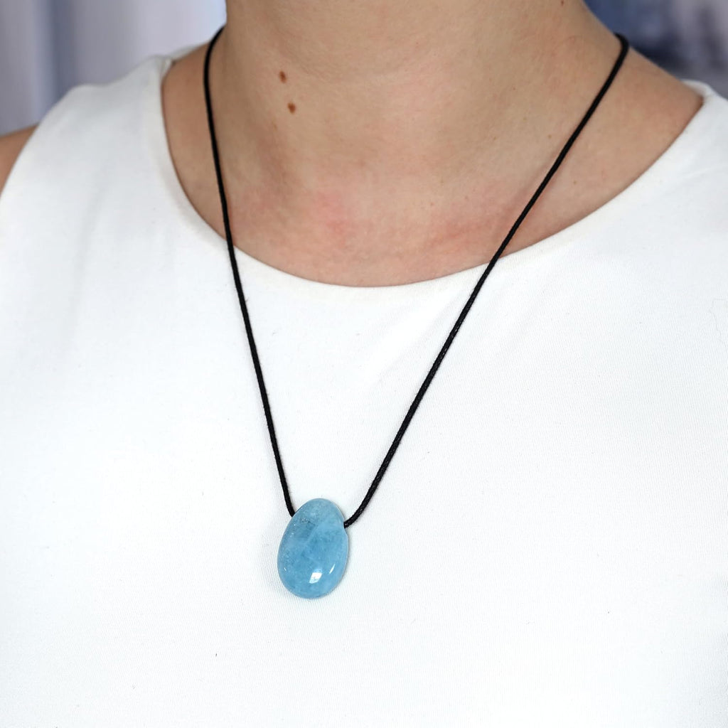 Lebensquelle Plus Aquamarine Teardrop Pendant | Drilled Tumbled Stone Pendant with Cotton Cord | High-Quality Gemstone Pendant