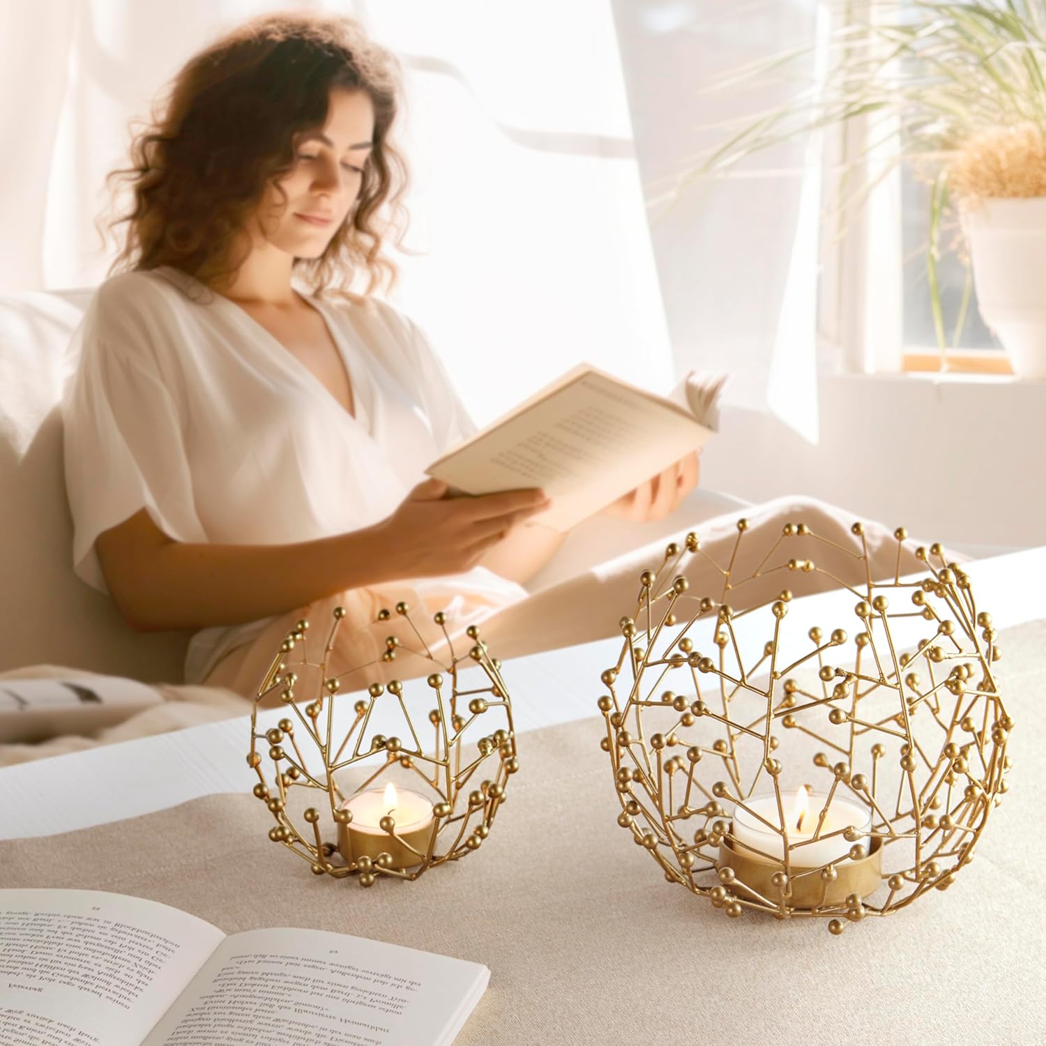 Teelichthalter Metall goldfarben 2er Set - 9,5 und 14 cm hoch - ideale Tischdeko Wohnzimmer Deko modern - Deko Fensterbank - Dekoration Wohnung modern - Kerzen Deko Set