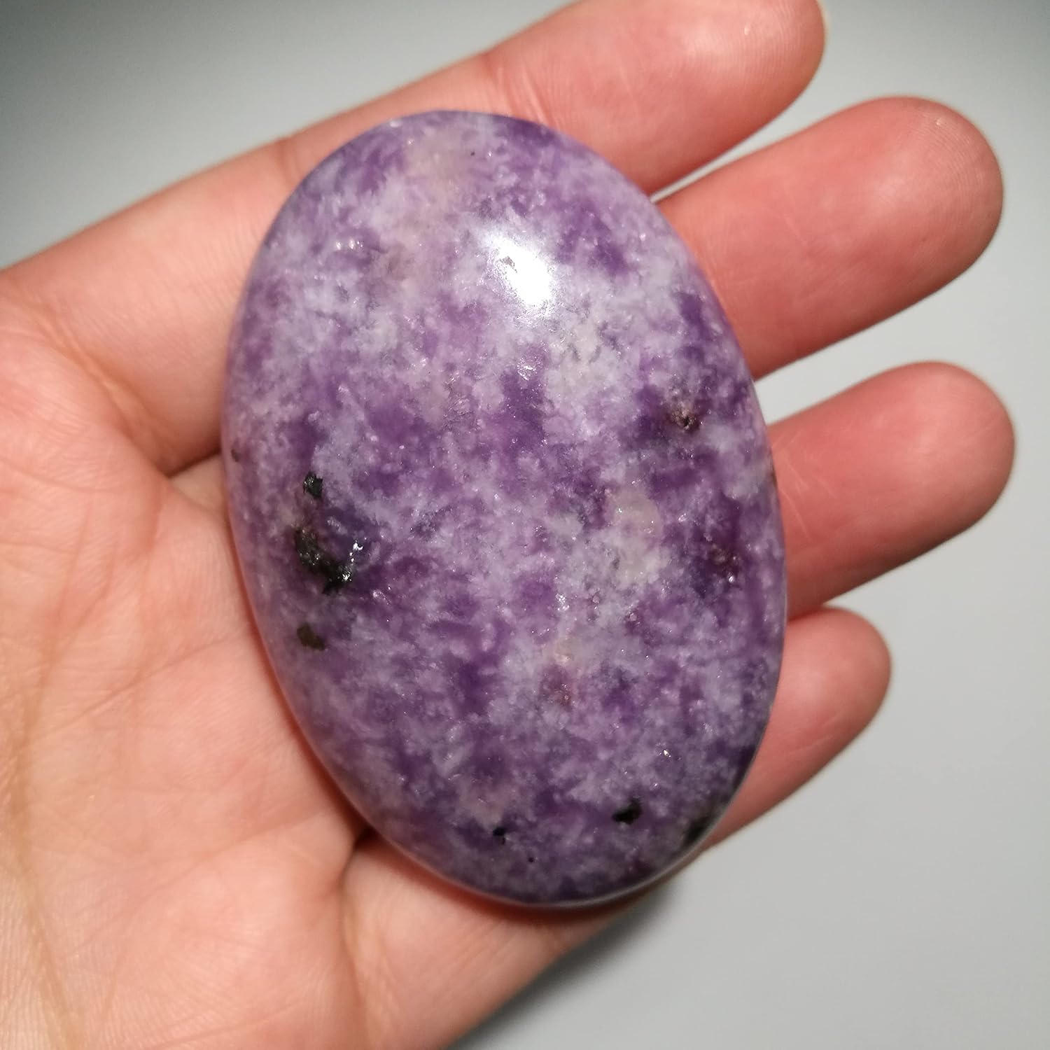 Natural Purple Lepidolite Worry Stones Oval Palm Pockets Healing Crystal Massage Spa Energy Stone