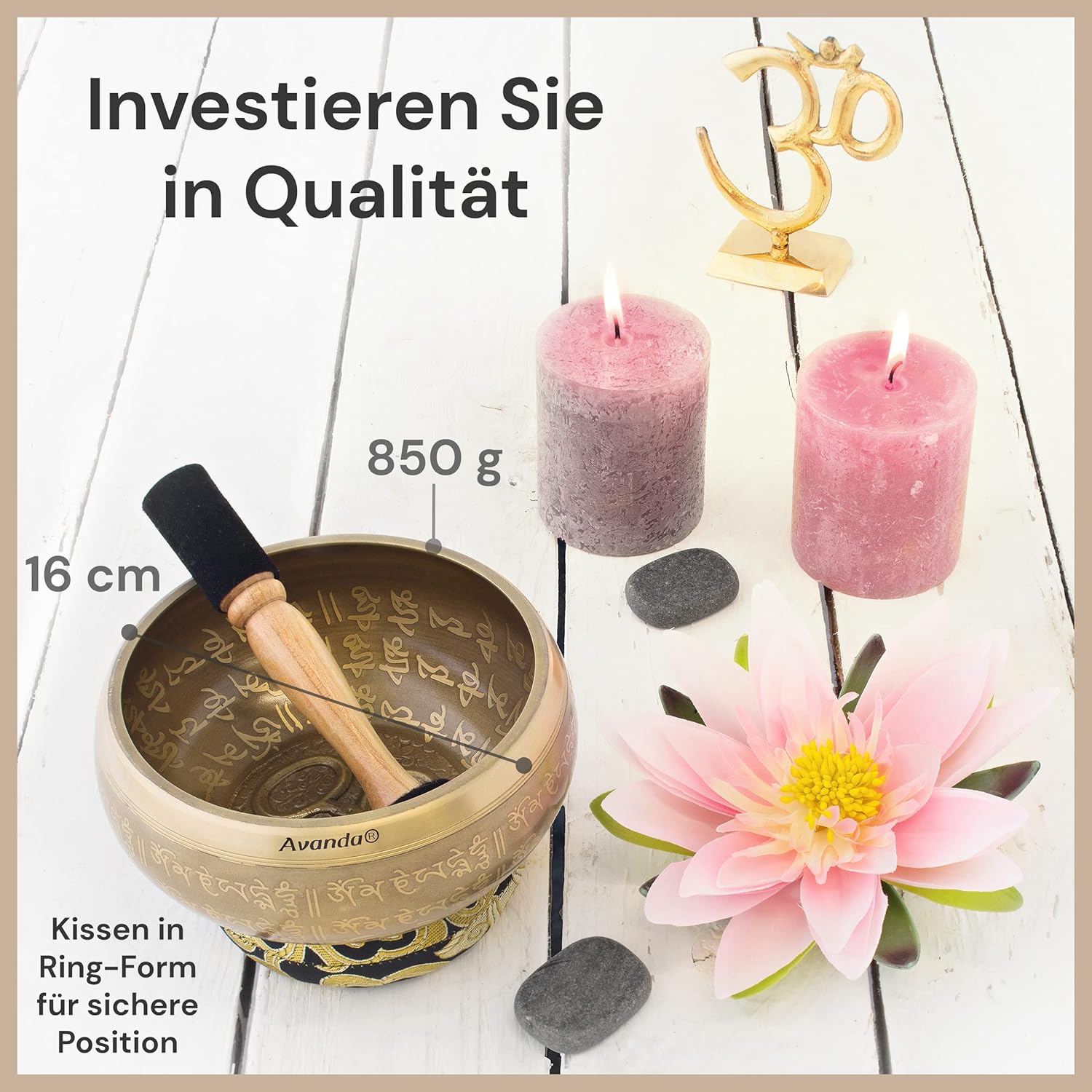 Tibetisches Klangschale-Set Om für Yoga, Meditation und Entspannung - handbemalte Tibetische Klangschale Ø 16 cm, Doppel-Schlägel mit Filz und Leder, Ring-Kissen, Beutel und Anleitung