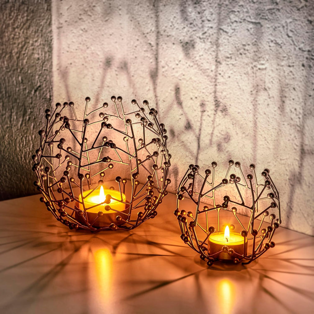 Teelichthalter Metall goldfarben 2er Set - 9,5 und 14 cm hoch - ideale Tischdeko Wohnzimmer Deko modern - Deko Fensterbank - Dekoration Wohnung modern - Kerzen Deko Set