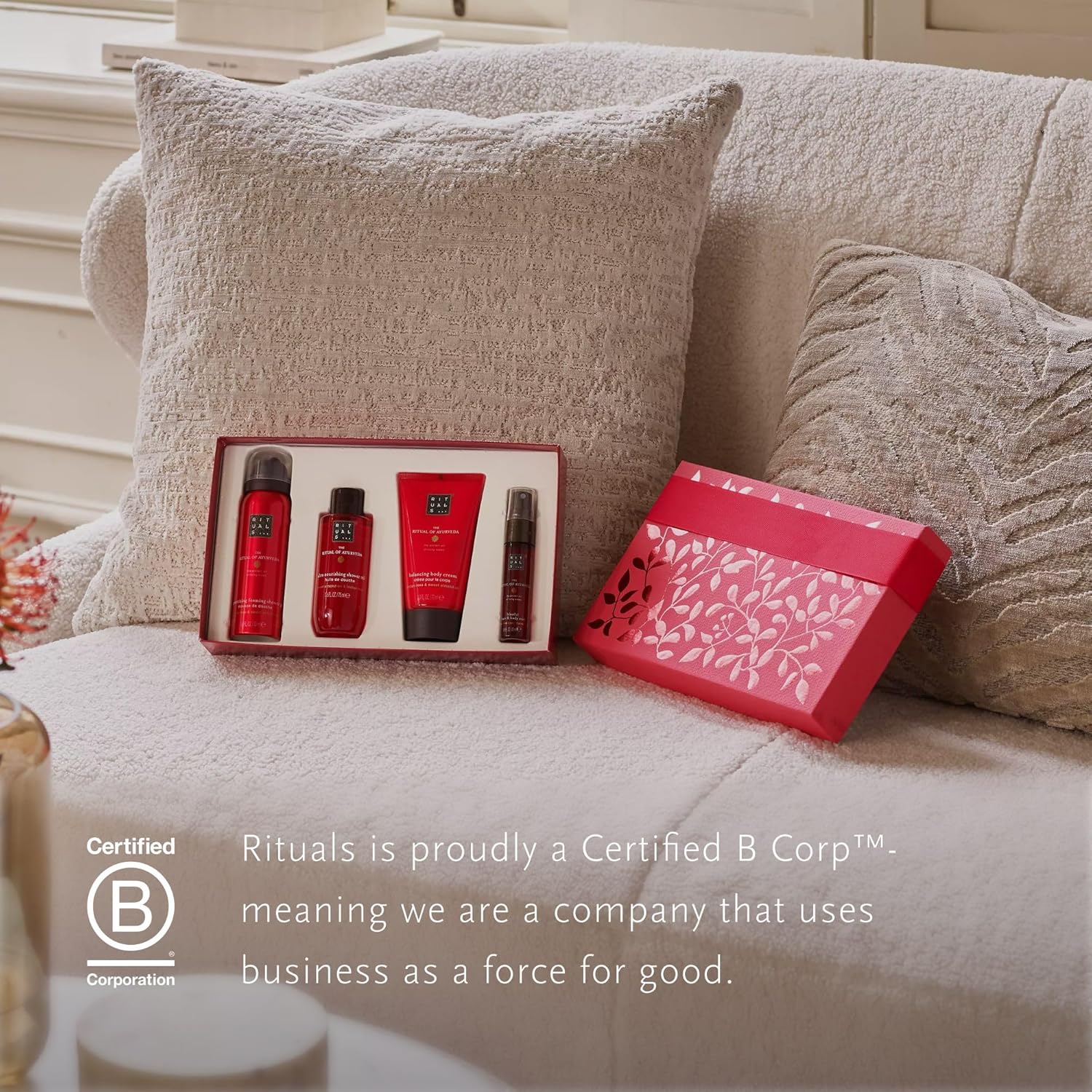 RITUALS The Ritual of Ayurveda Gift Set, Small, Gift Box with Personal Care Products with Indian Rose and Sweet Almond Oil, Balancing Fragrance