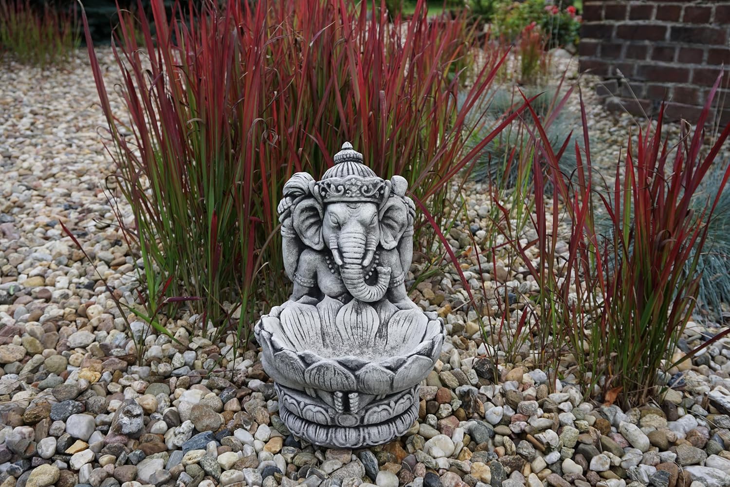 gartendekoparadies.de Massive Steinfigur des göttlichen Ganesha mit Schale, Höhe 34 cm, 11 kg, Gott Hinduismus aus Steinguss frostfest (Schwarz)
