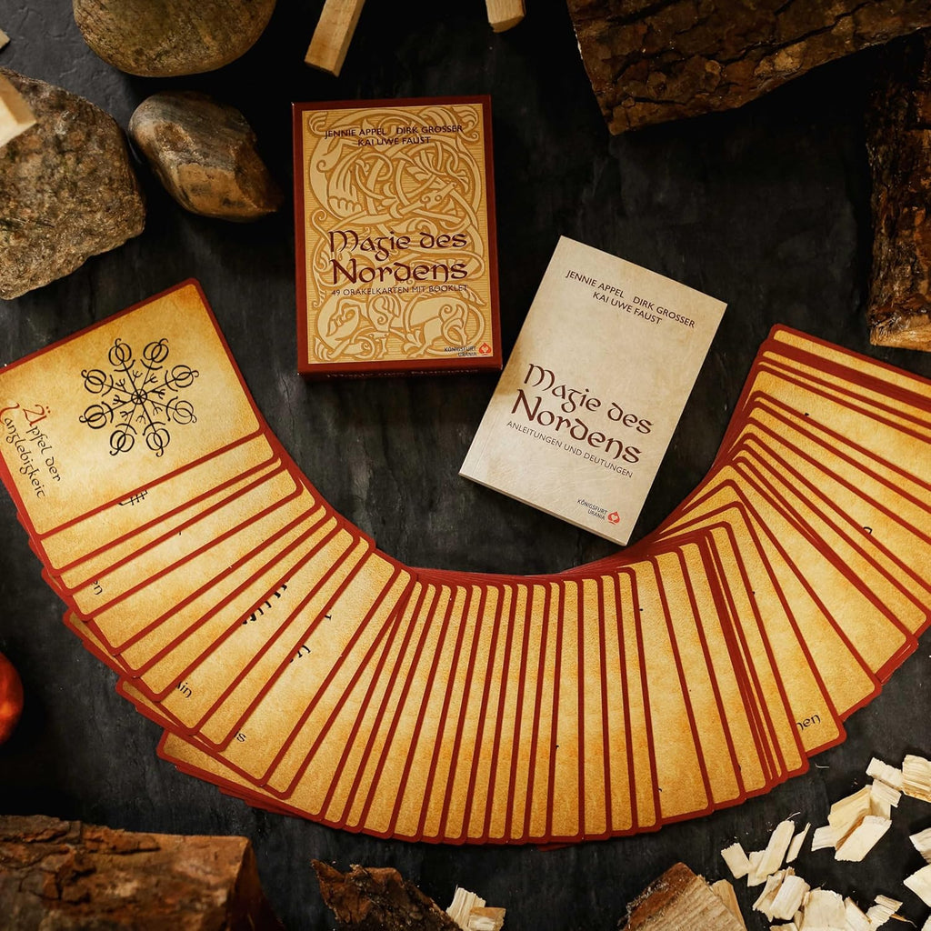 Magie des Nordens - Tauche in die Ursprünge der nordischen Spiritualität ein: 49 Orakelkarten und 160-seitiges Booklet