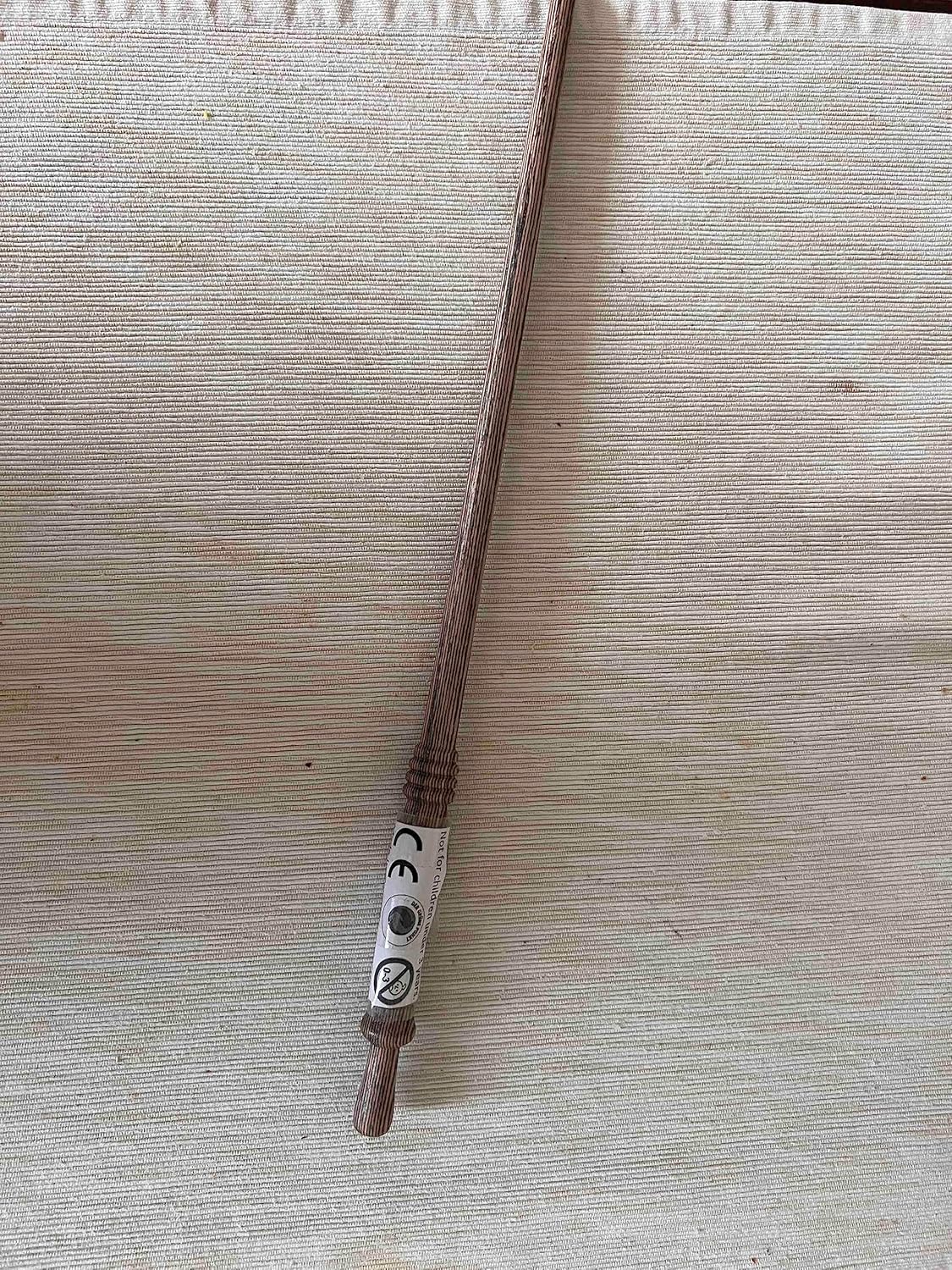AS Zauberstab aus Echtholz für Zauberer und Magier Element Erde, Magic Wand, Magic Stick, Zaubern Lernen, Zauberer Werden, Magier, Magische Gegenstände, Basteln, Kinder